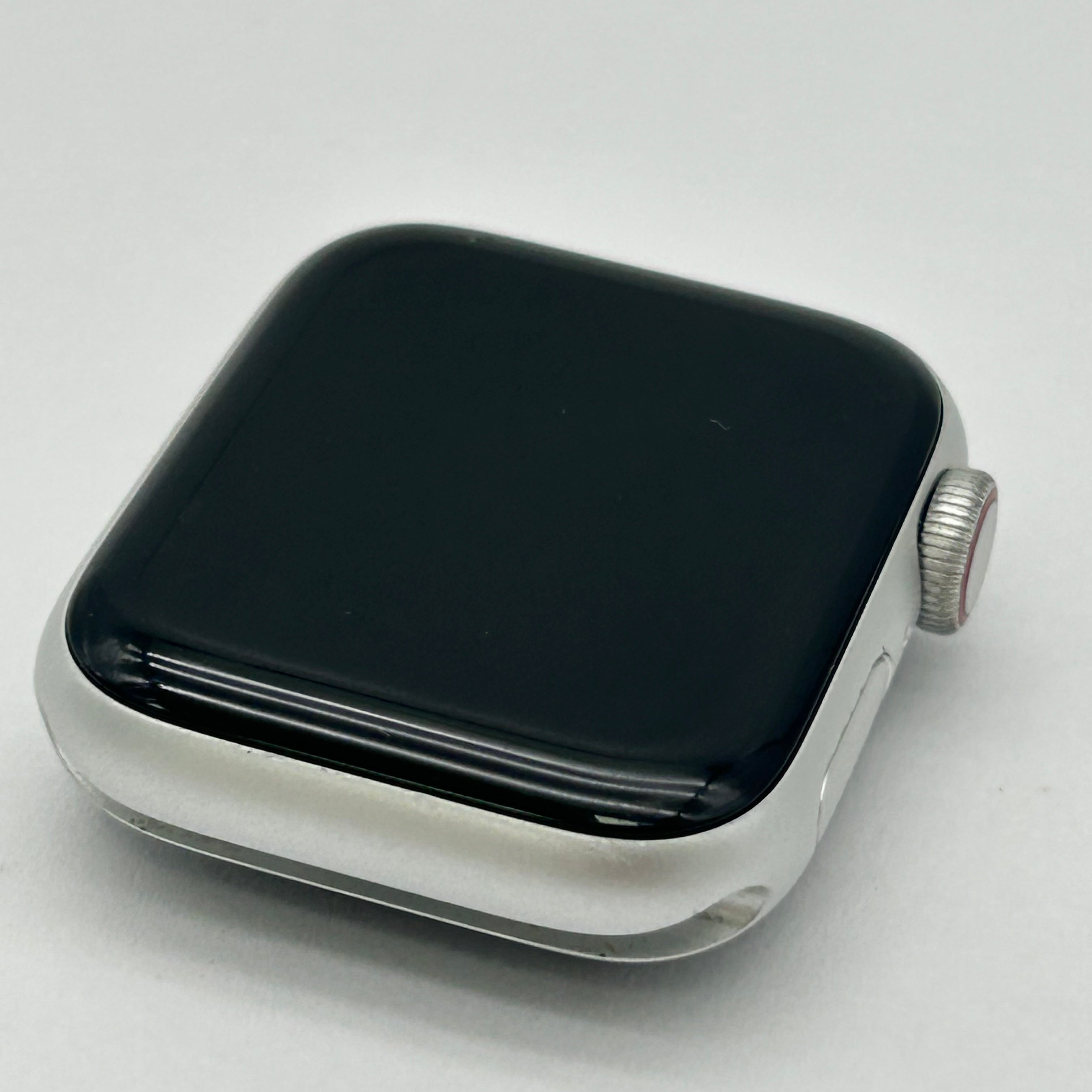 Apple Watch SE Cellular A2353 40mm Silver GPS + Cellular Unlocked  88% Bh