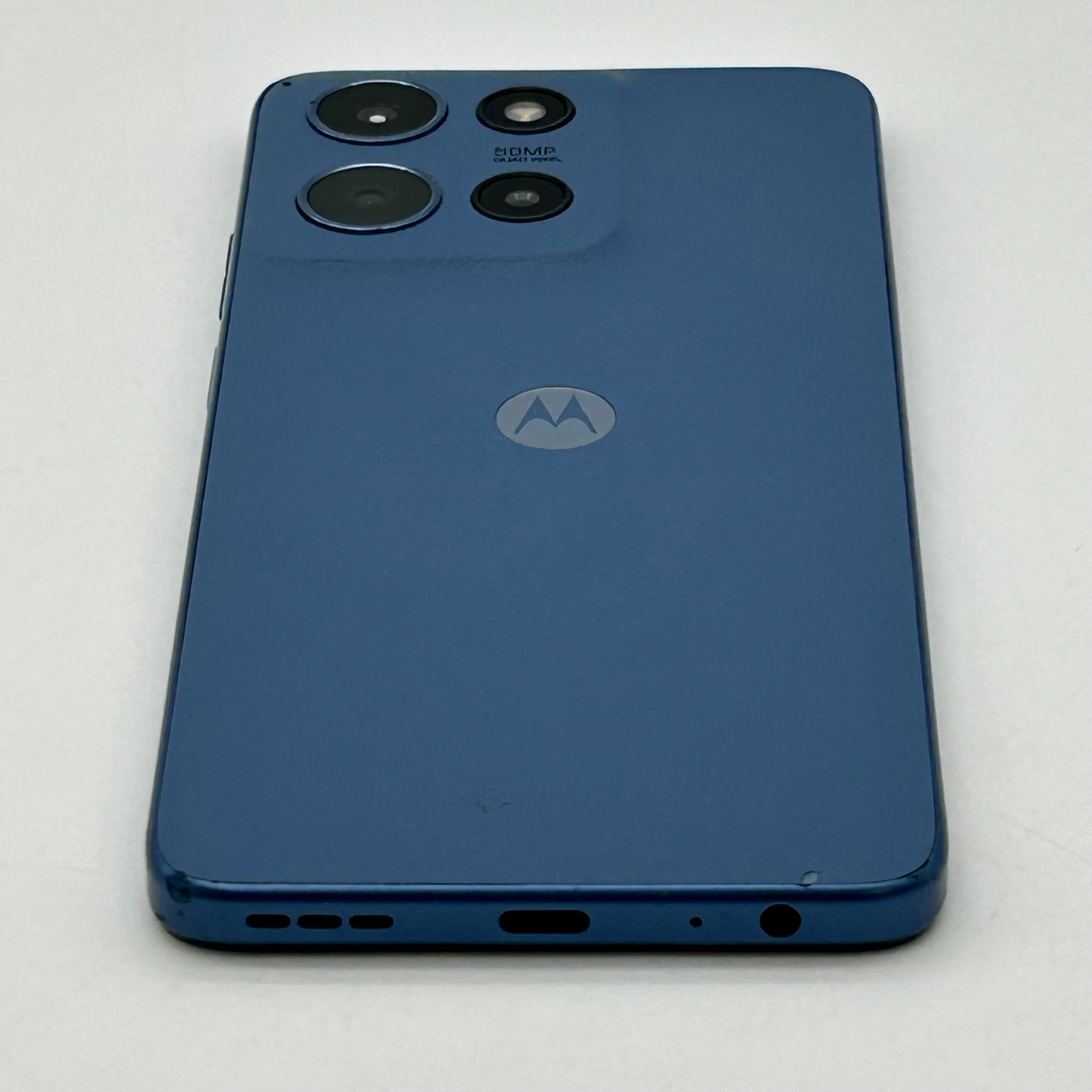 Motorola Moto G 5G 2025 64GB Blue XT2513V (TracFone) Fully Functional