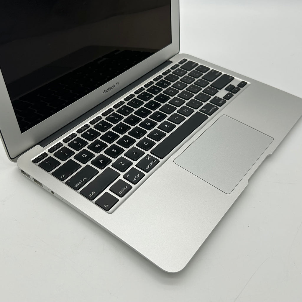 Apple MacBook Air 11" A1370 Intel Core 2 Duo 2GB RAM 128GB - *READ*