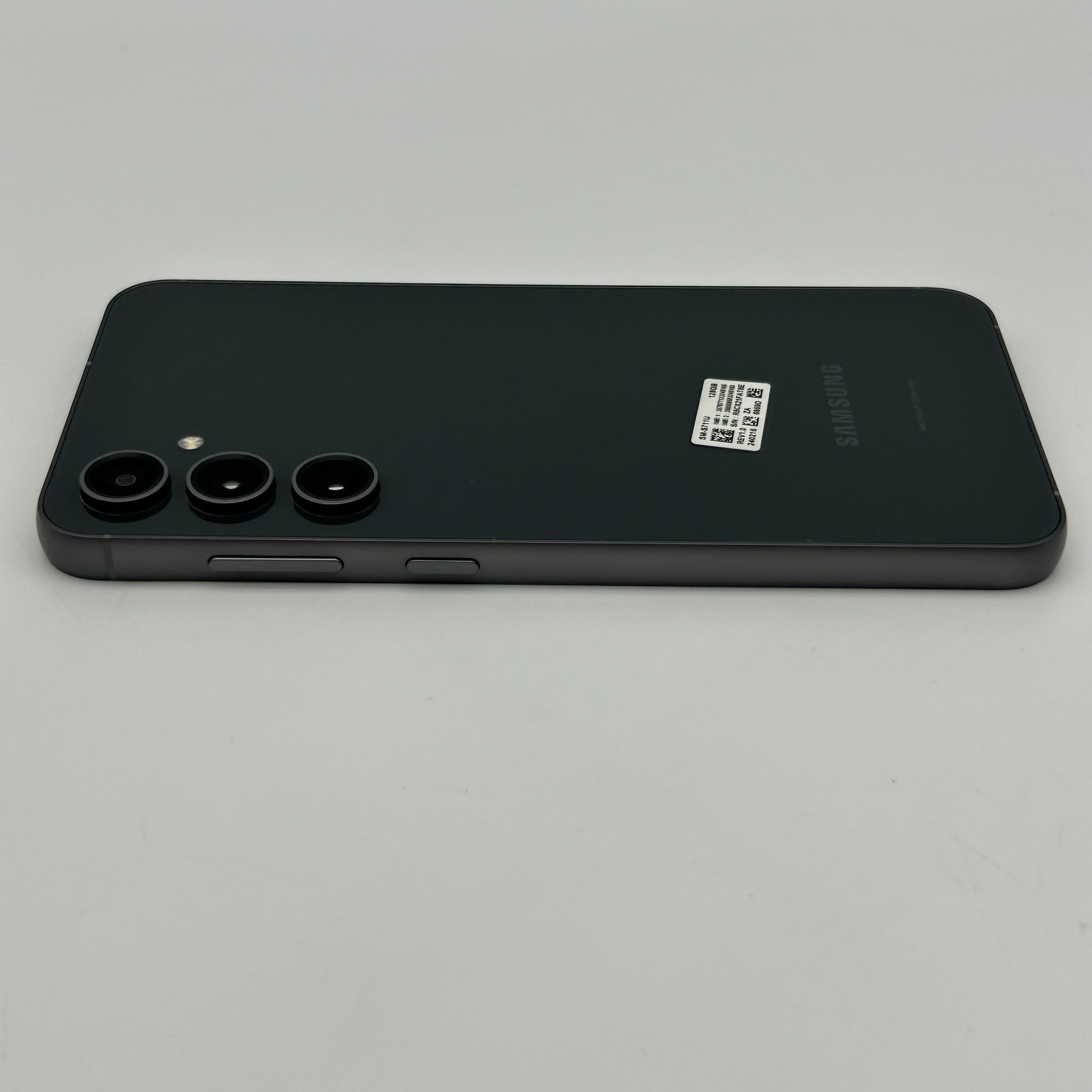 Unlocked Samsung Galaxy S23 FE 8GB RAM 128GB SM-S711U Graphite
