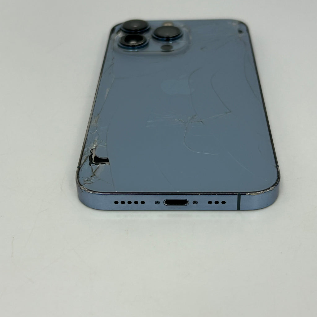 Unlocked Apple iPhone 13 Pro 256GB 26.4.2 MLQQ3LL/A *READ*