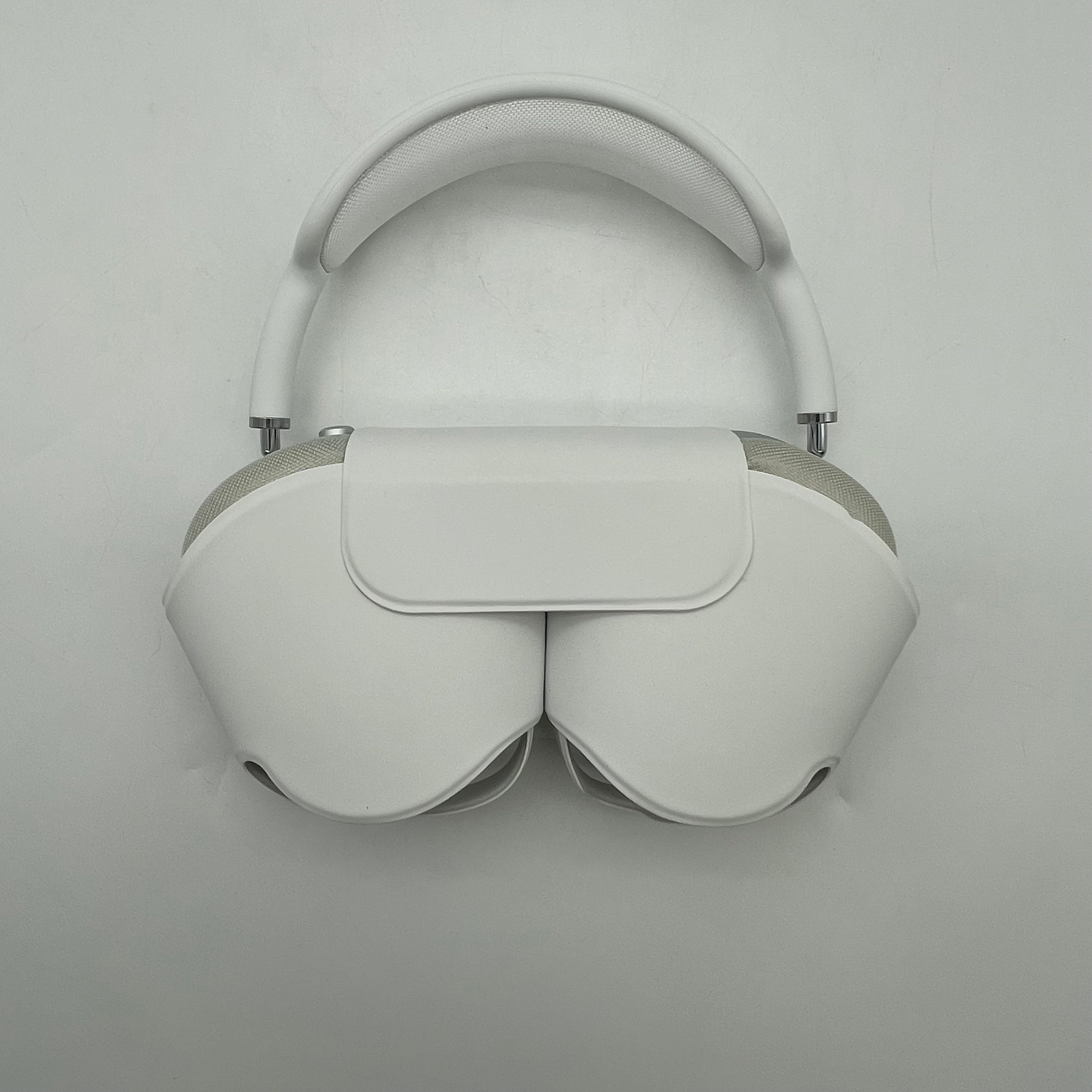 Apple AirPods Max A2096 (Lightning) w/ Smart Case and Retail Box