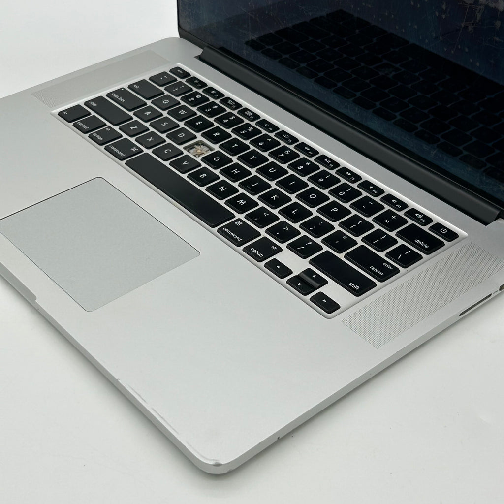 Apple MacBook Pro 15.4” Retina, A1398, 2.4 GHz Quad-Core i7, 16GB RAM, 512GB SSD