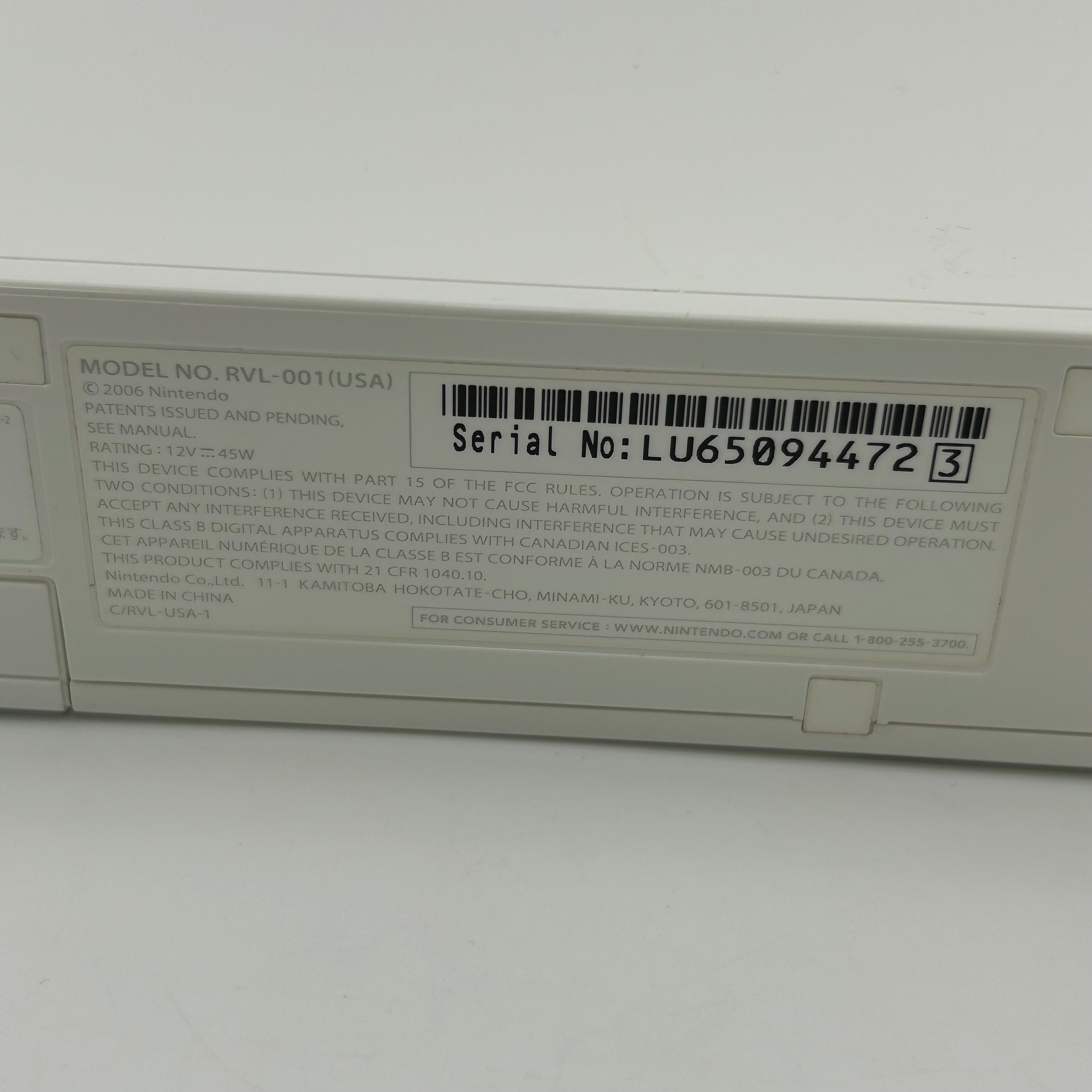 Nintendo Wii RVL-101 Console Bundle Controller Nunchuck Cords Sensor 11 Games