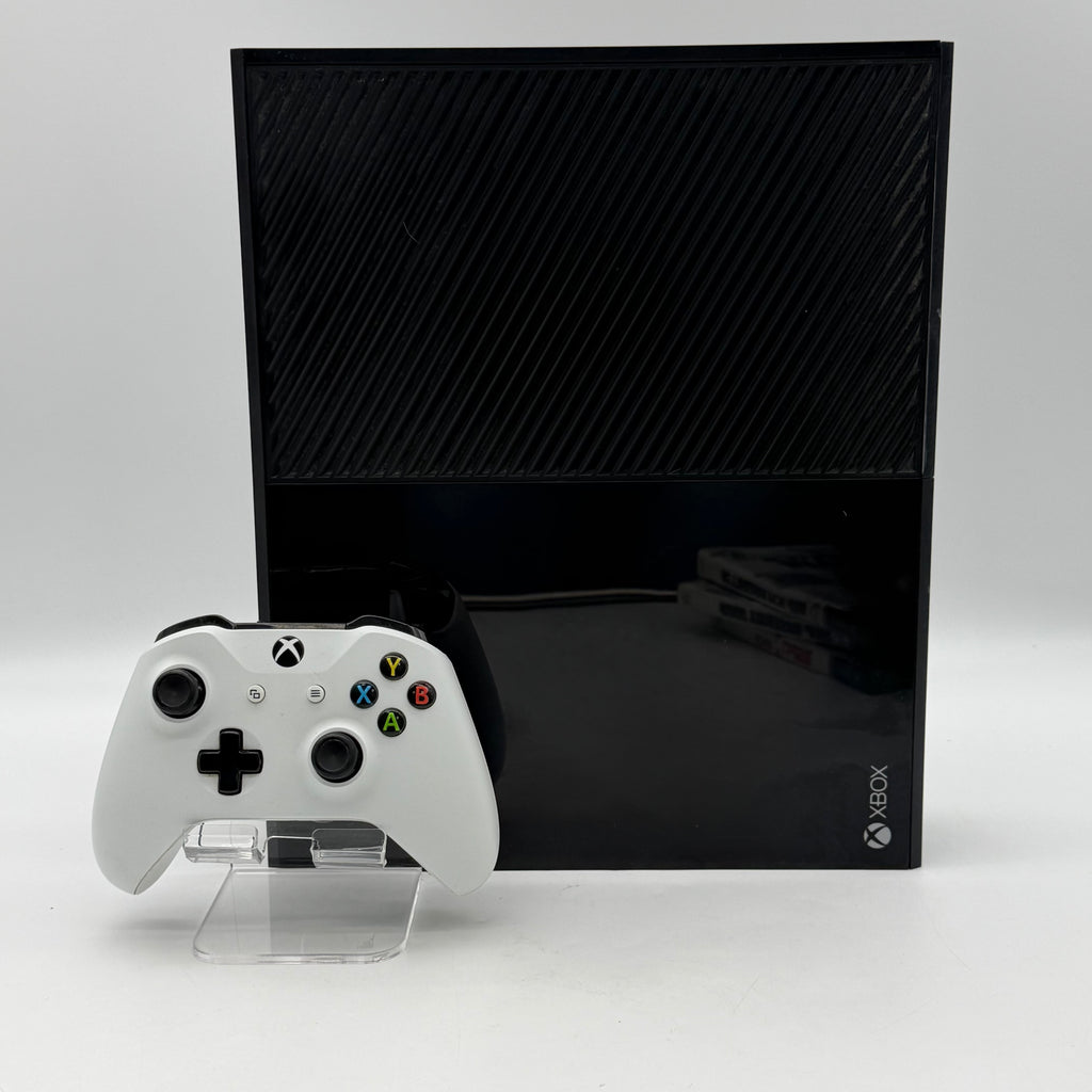 Microsoft Xbox One (1540) 2013 Black 500GB Console w/ Kinect Sensor & 3 Games