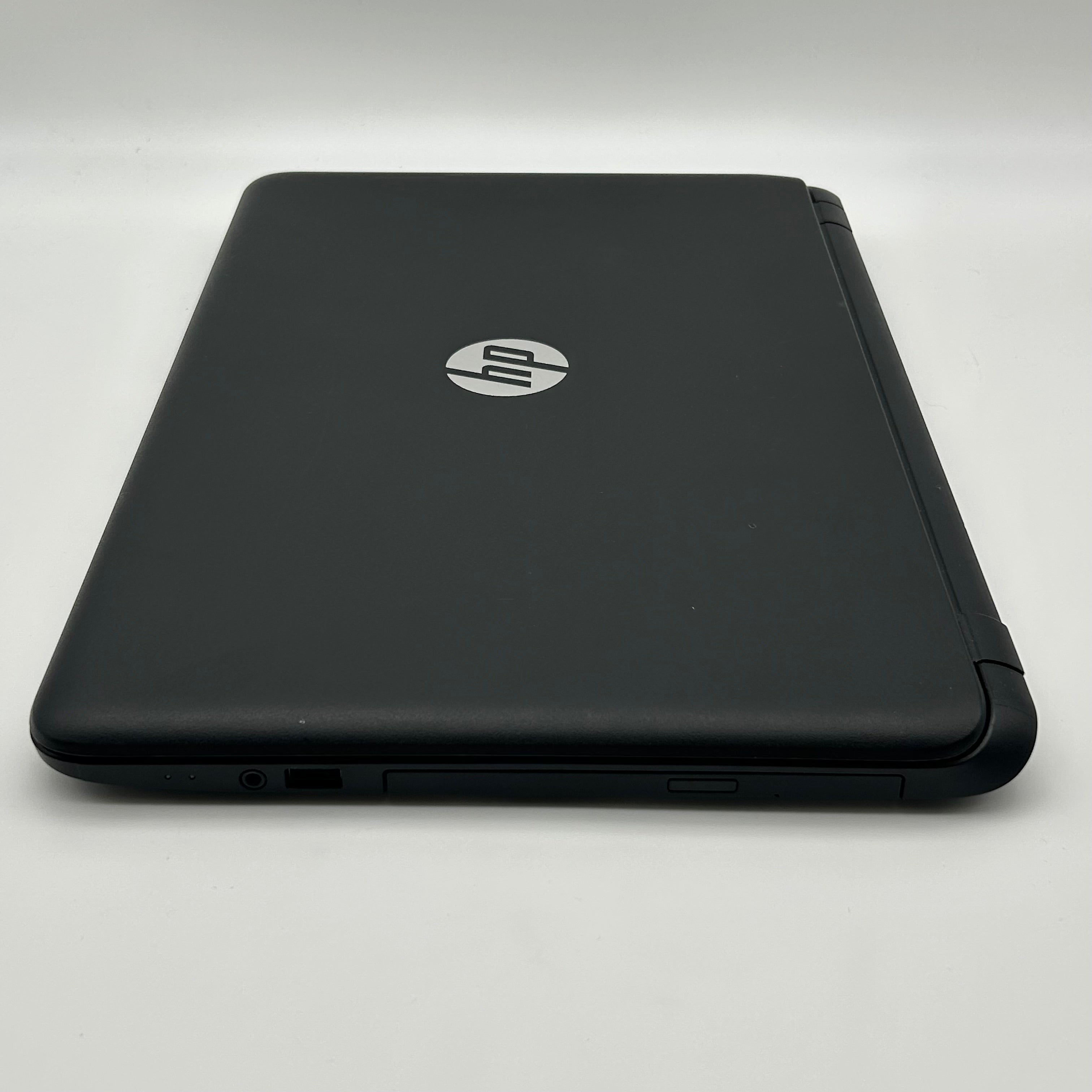 HP 15-f162dx 15-inch Core i3 6GB RAM 700GB HDD Touchscreen Laptop - Used