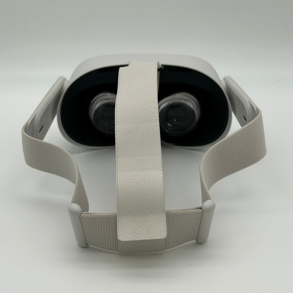 Meta Quest 2 128GB All-in-One VR Headset + Controllers + Original Box - White - Used With Box