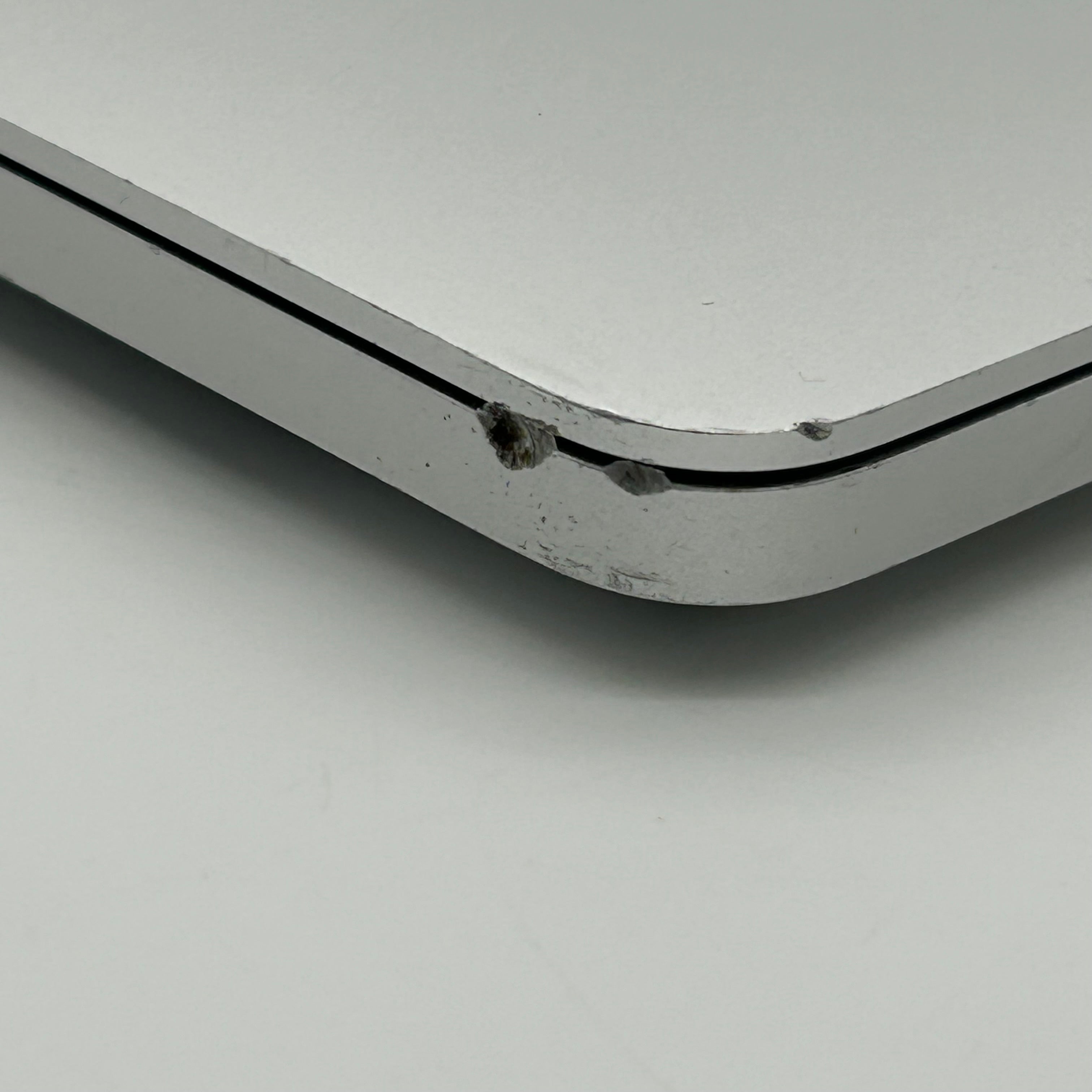 2020 Apple MacBook Pro 16" A2141 Core i7 16GB RAM 512GB SSD - *READ*