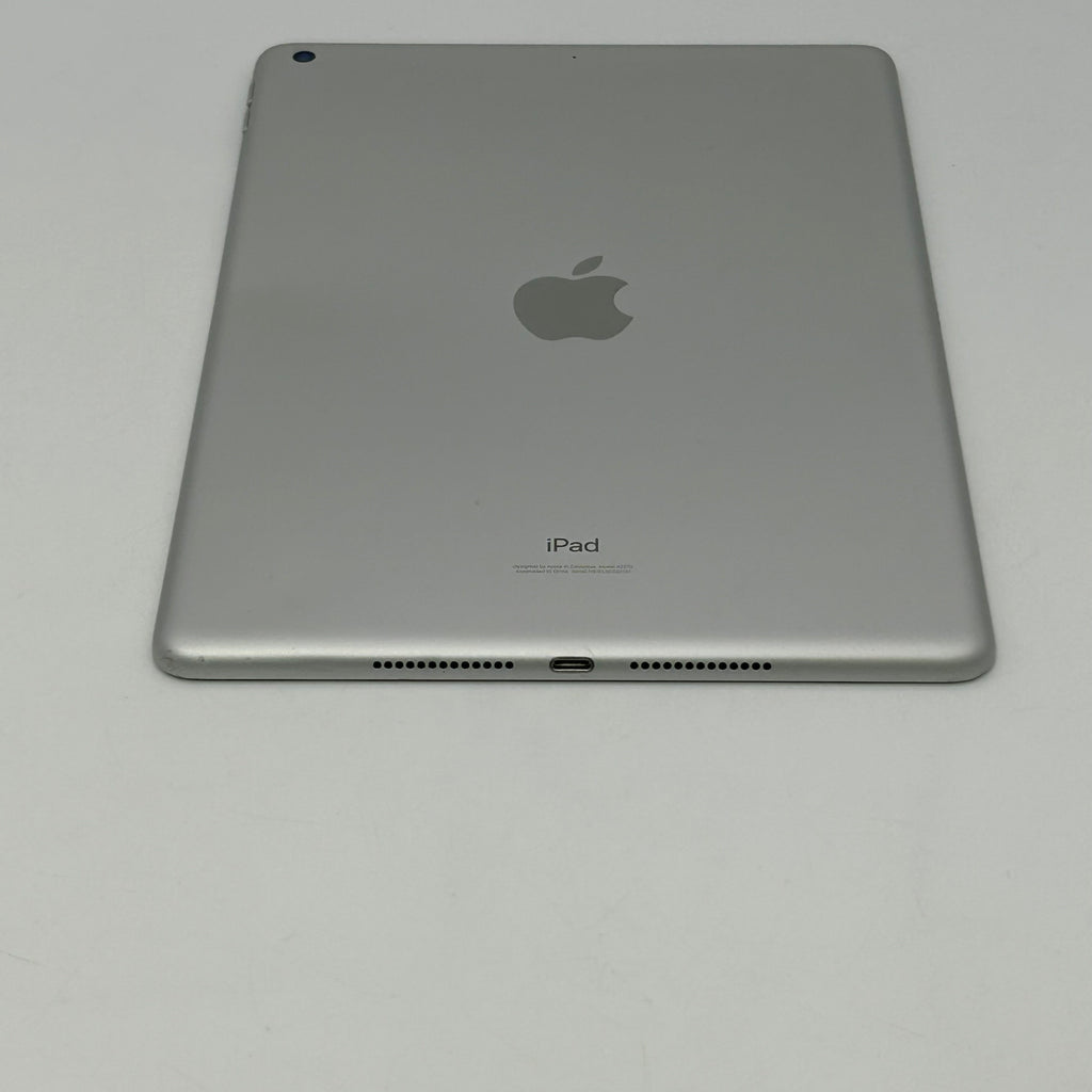 Apple iPad 8th generation 128gb 10.2” Silver A2270 / MYLE2LL/A - WiFi
