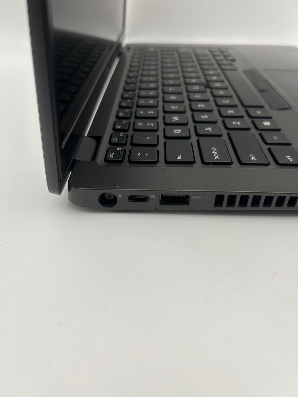 Dell Latitude 5400 14-inch Core i5 8th Generation 16GB RAM 512GB For Parts