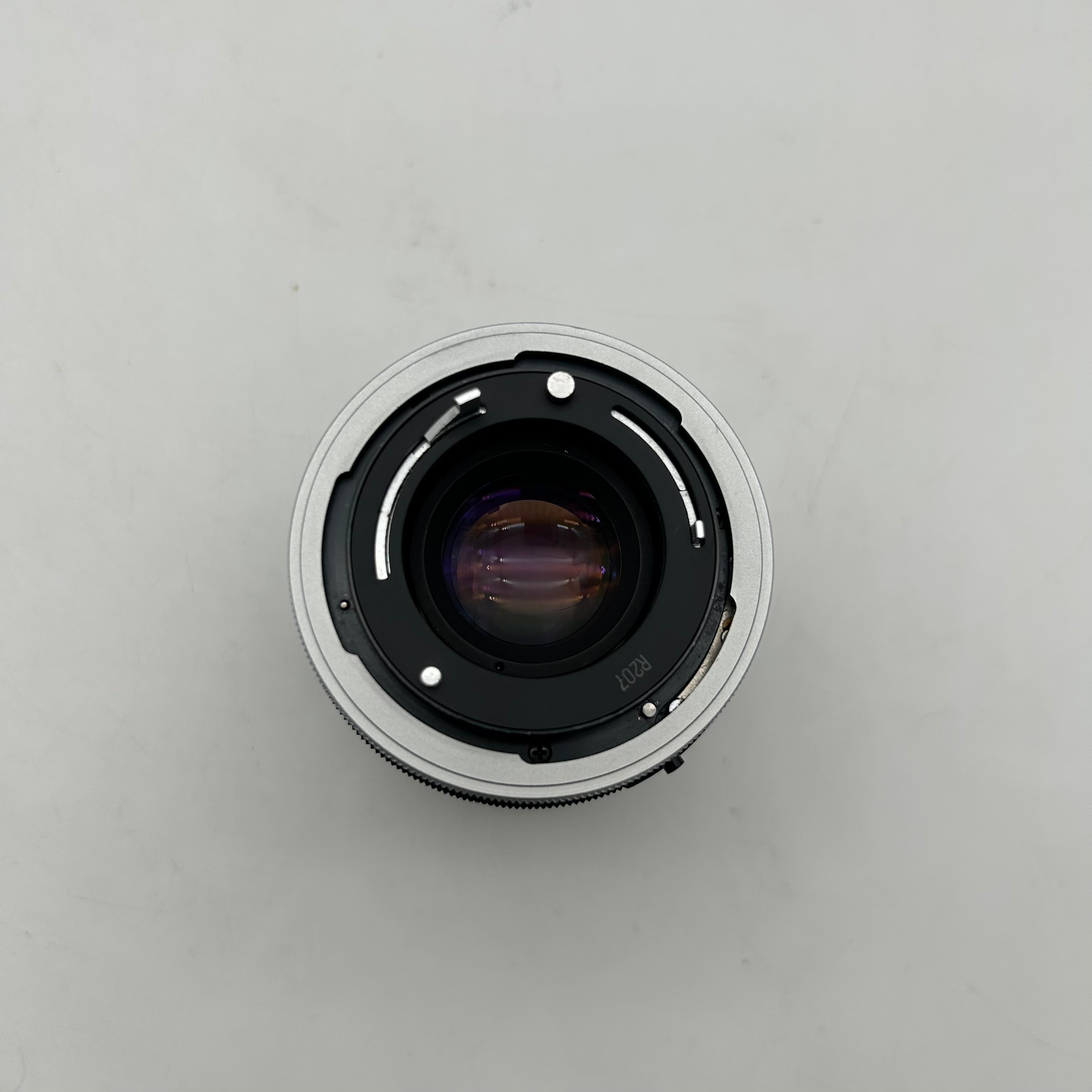Canon 35mm F/2 S.S.C Wide Angle FD Lens R207