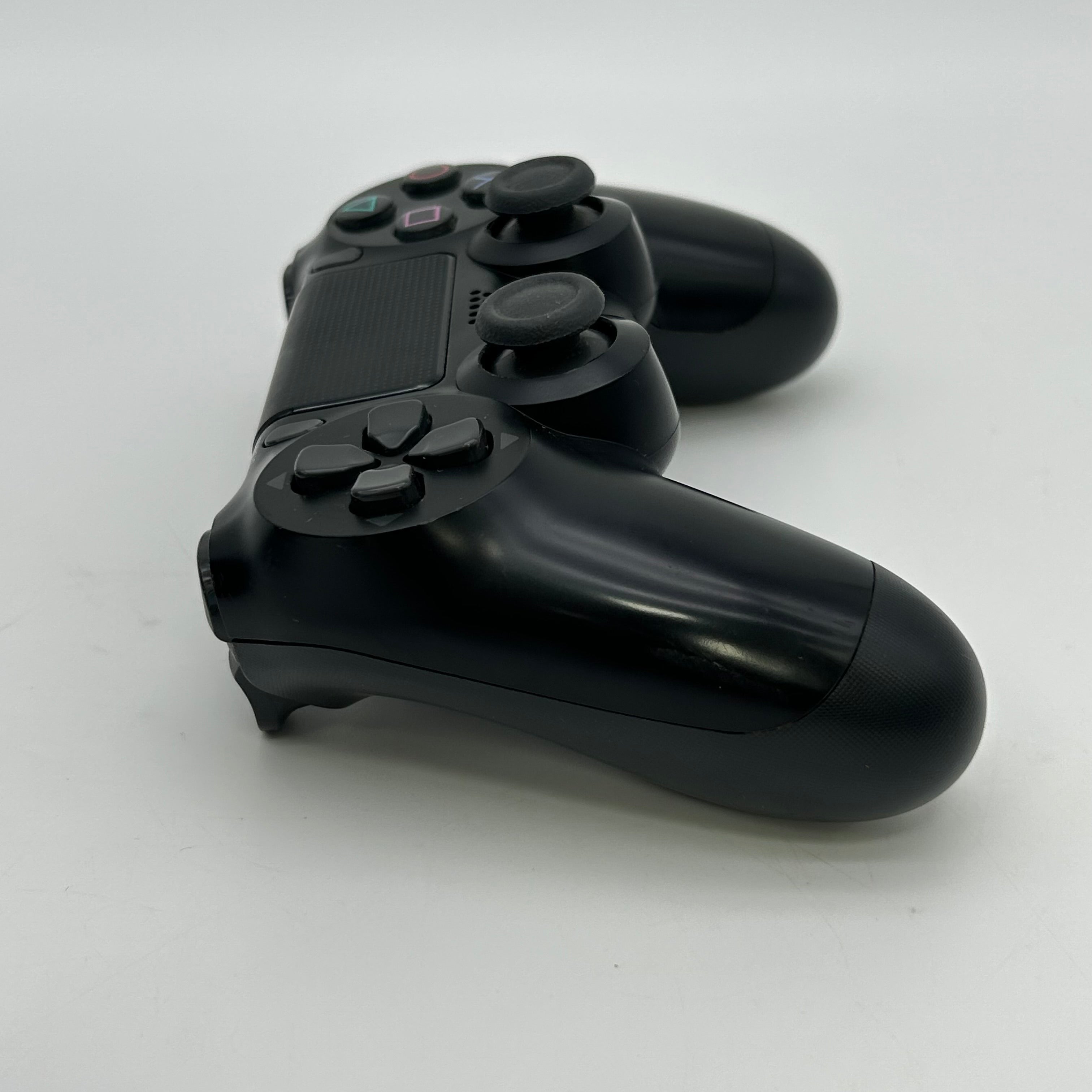 Sony PlayStation 4 Pro 1TB Game Console CUH-7215B W/ Controller
