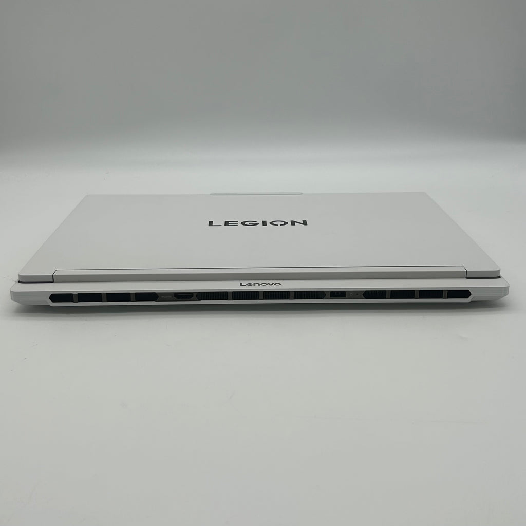 Lenovo Legion 7 16IAX10 16" Core Ultra 9 275HX 2.7GHz 32GB RAM 1TB SSD GeForce RTX 5070
