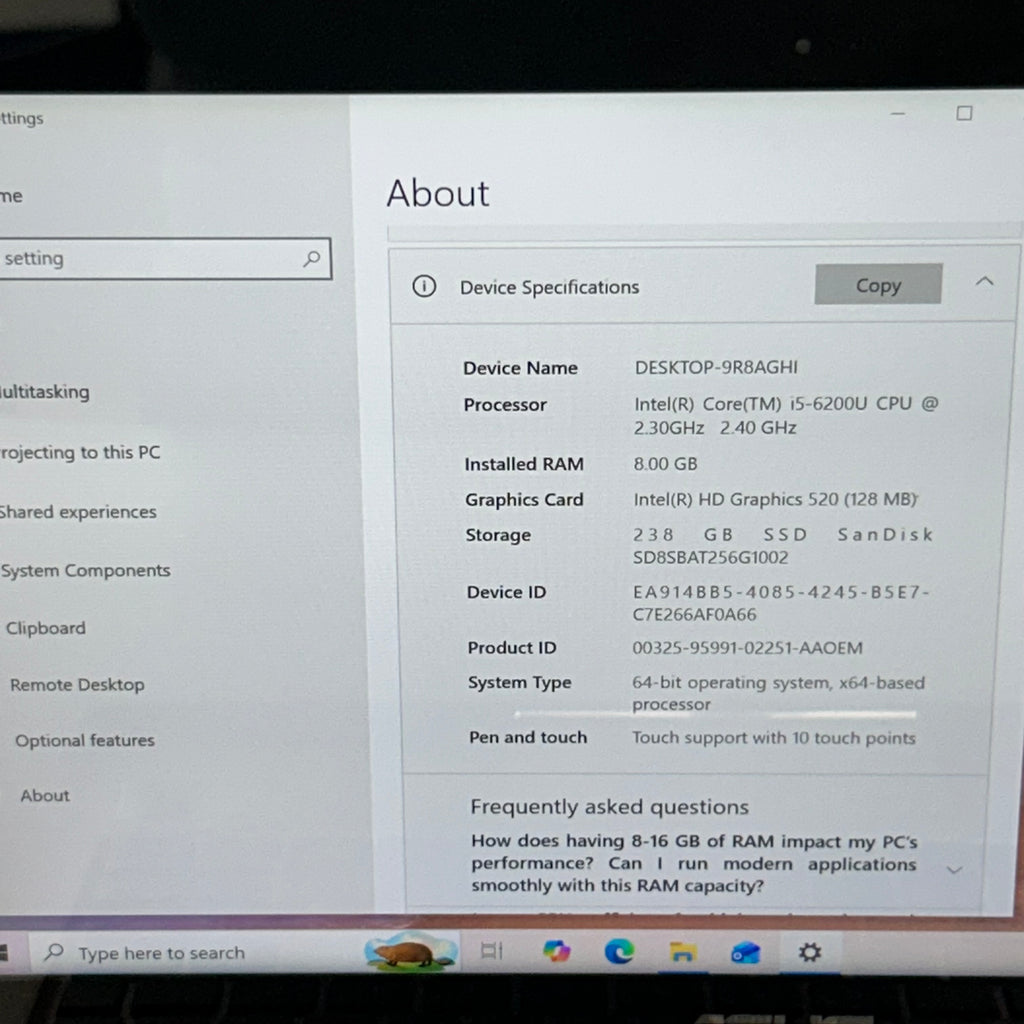 Asus ZenBook UX303UA i5-6200U 8GB RAM 256GB SSD