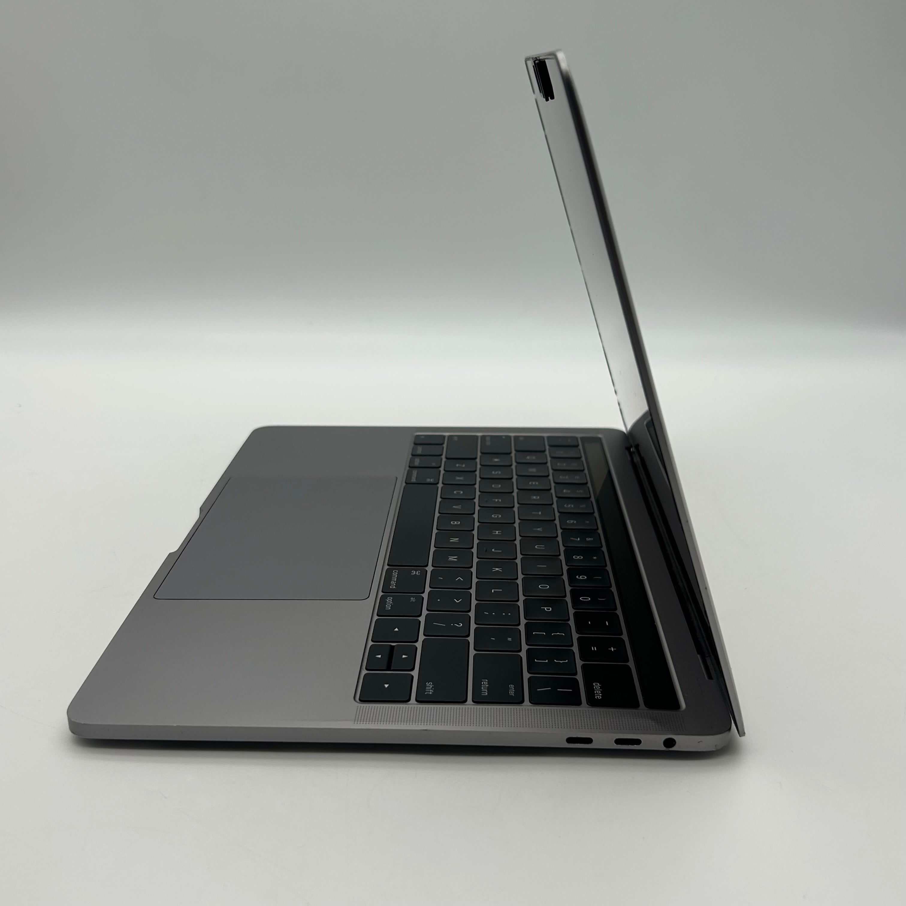 Apple MacBook Pro 13-inch A1706 - FOR PARTS/NOT WORKING