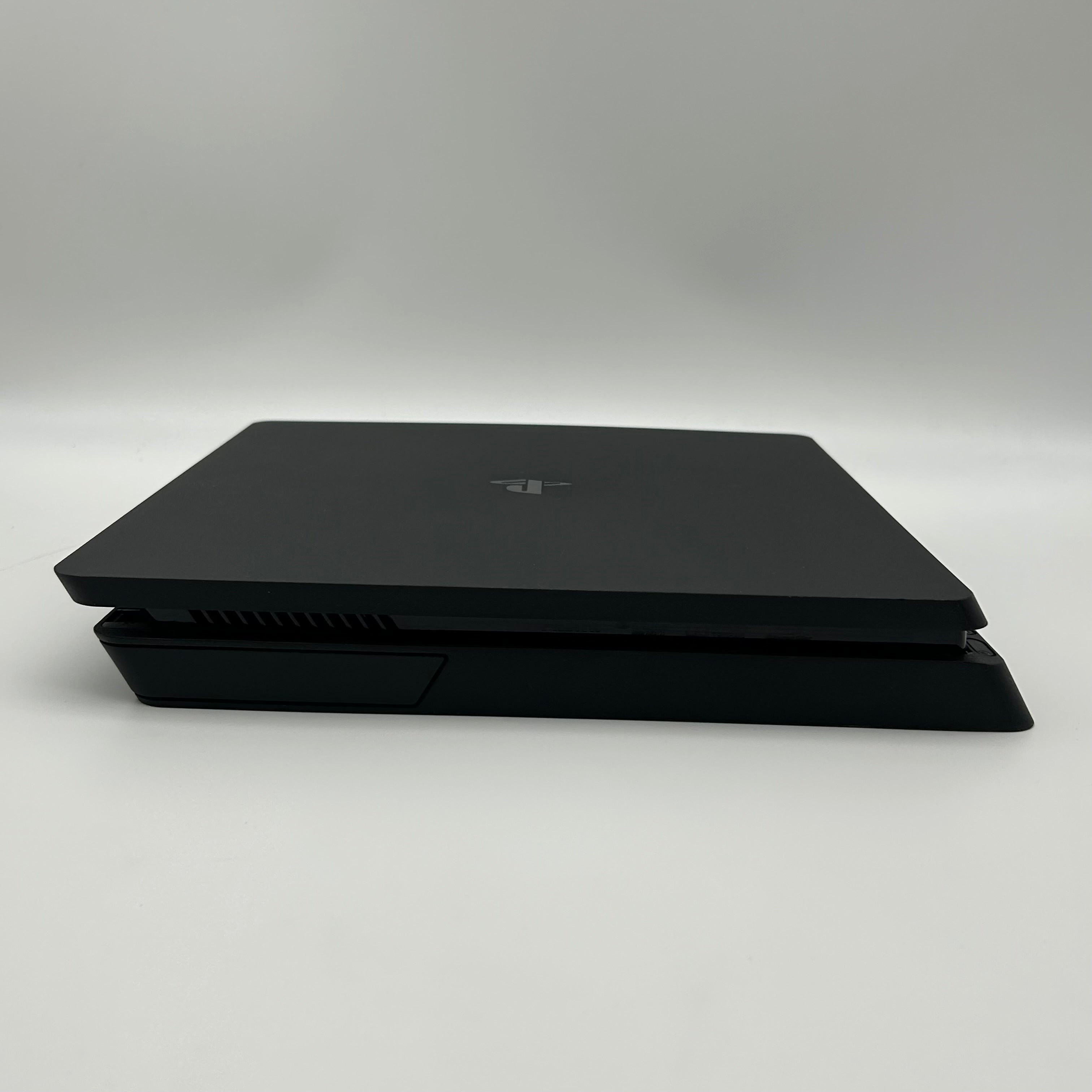 Sony PlayStation 4 CUH-2115A 500GB Storage w/ Two Controllers Black - Used