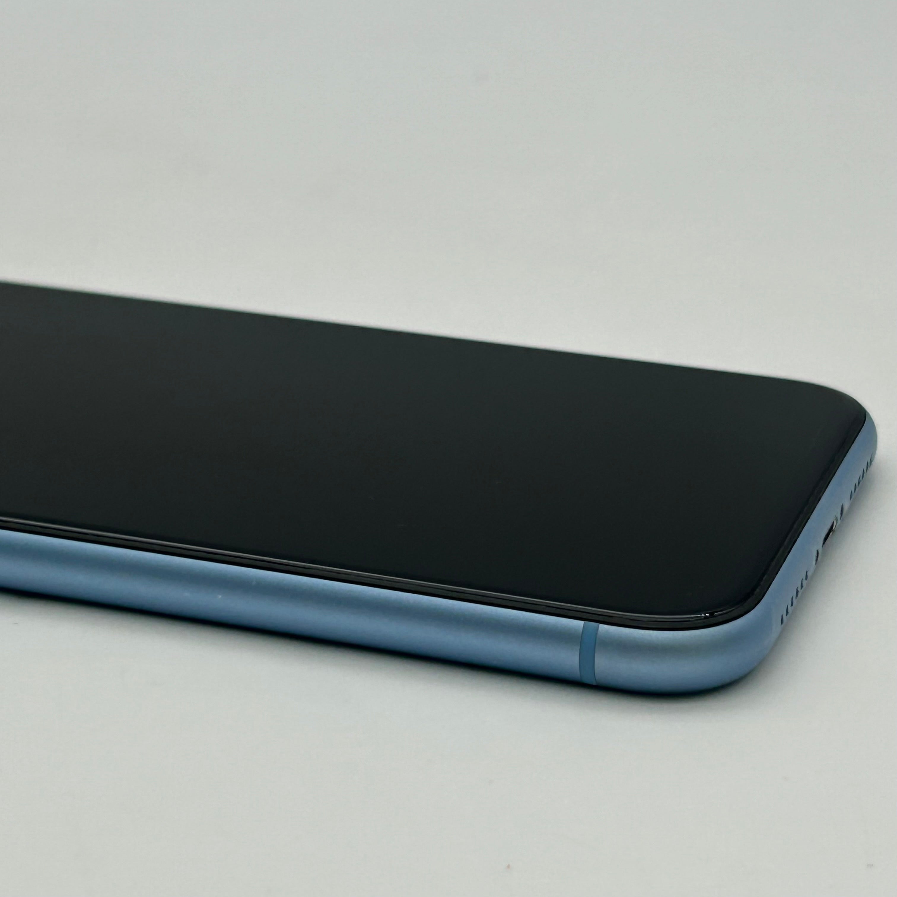 Apple iPhone XR A1984 64GB | Blue | UNLOCKED | READ