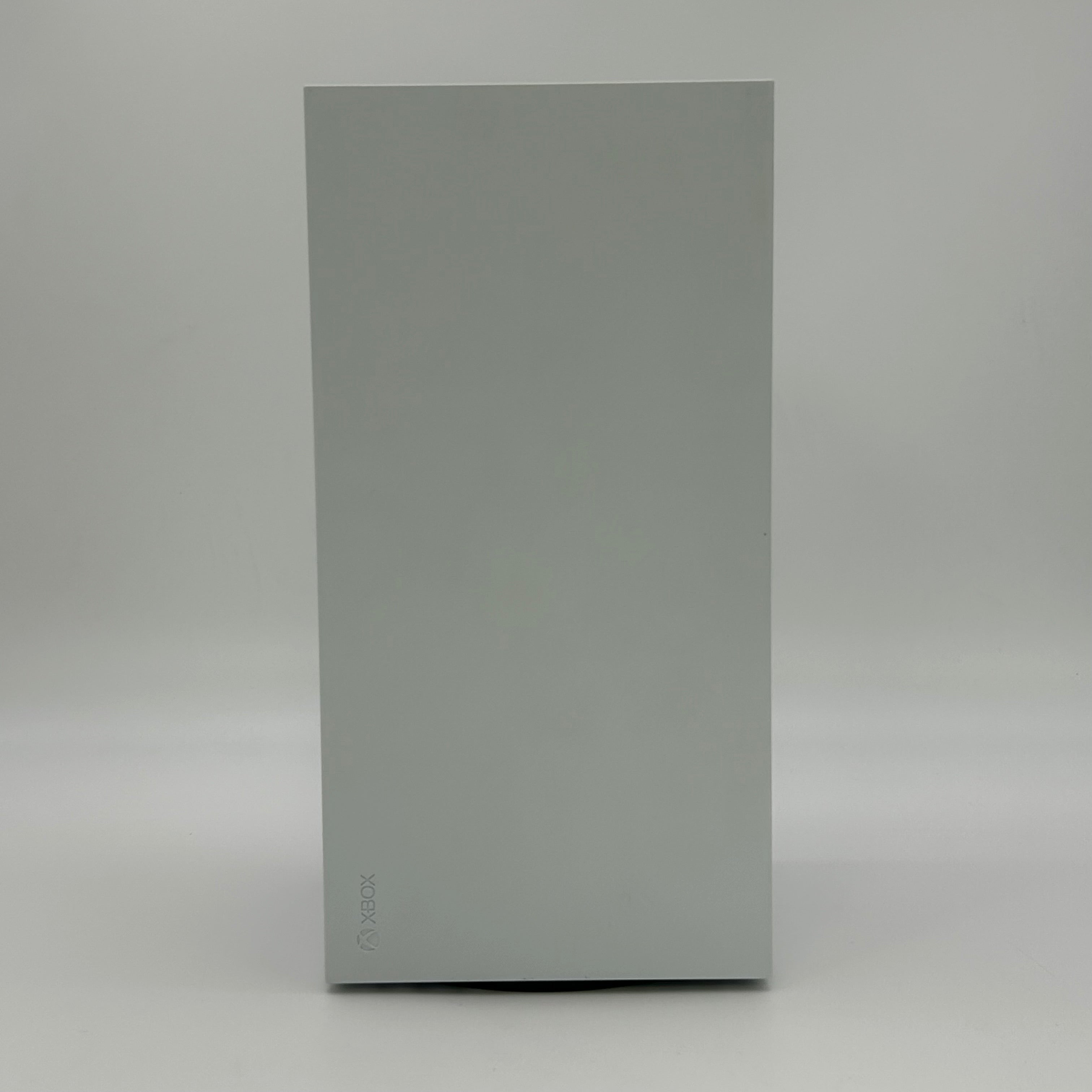 Microsoft Xbox Series X All-Digital 1TB Console Gaming System Robot White 1882 - Used