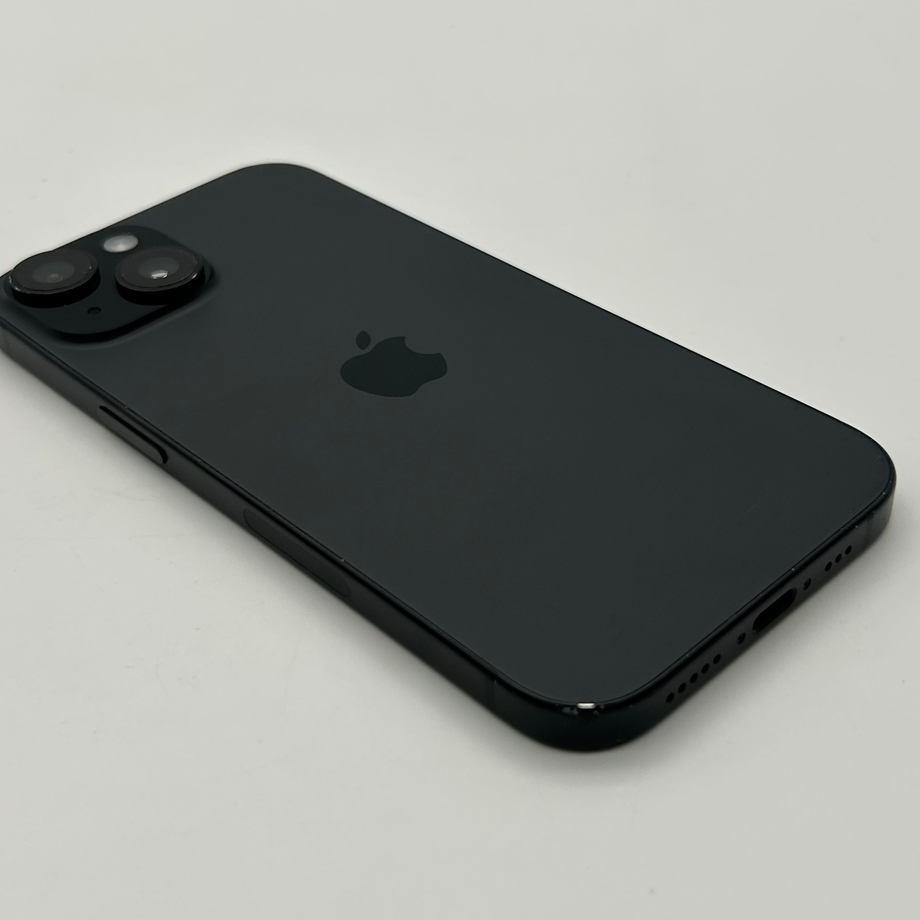 iPhone 15 - 128GB Black - BH 99% - (T-Mobile) *READ*