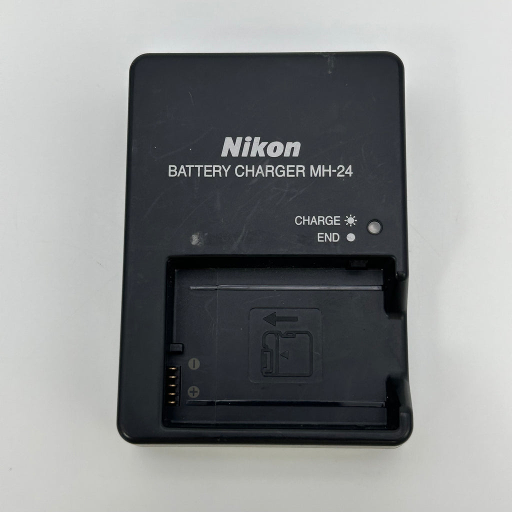 Nikon D3300 Digital SLR Camera - Black (Body Only) - READ