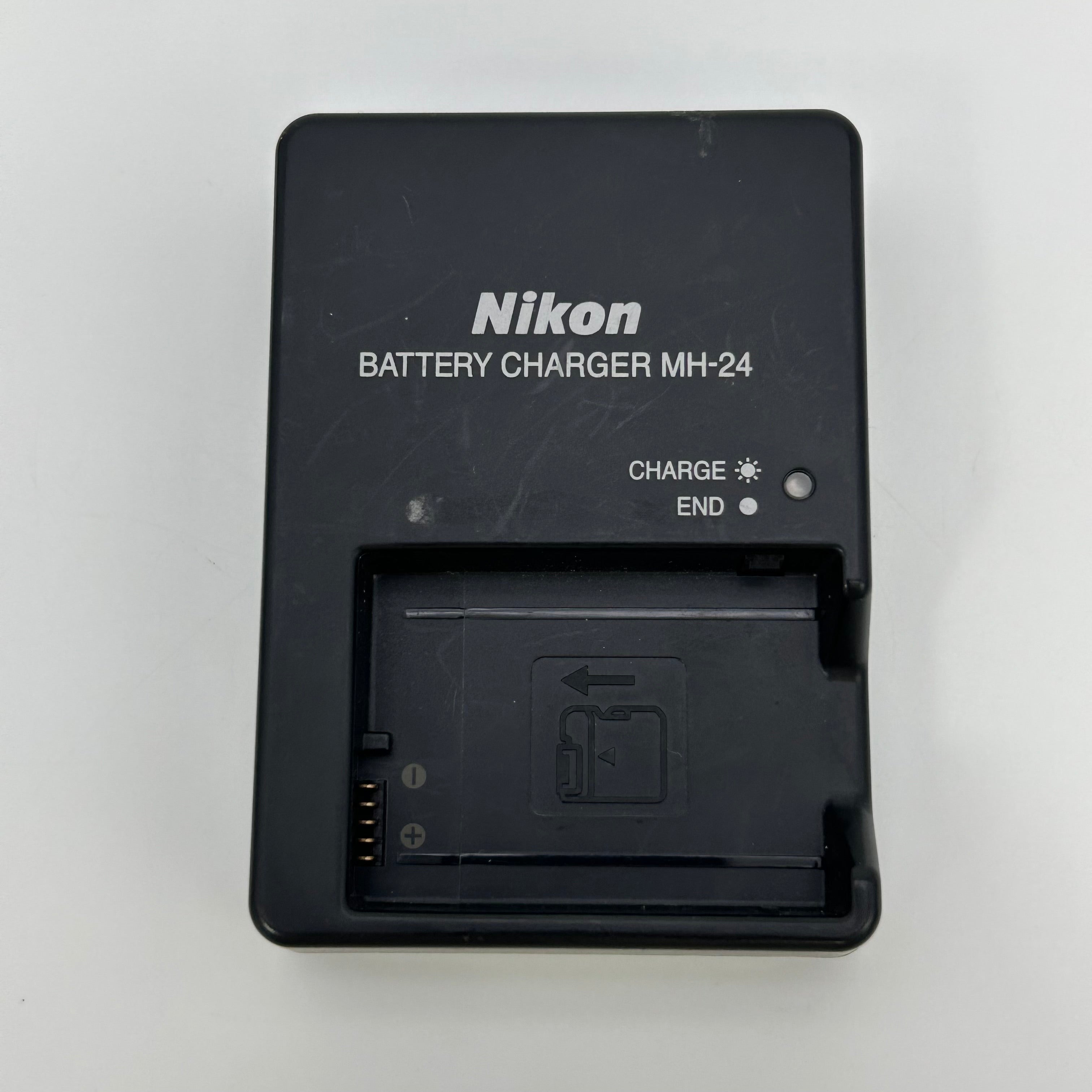 Nikon D3300 Digital SLR Camera - Black (Body Only) - READ
