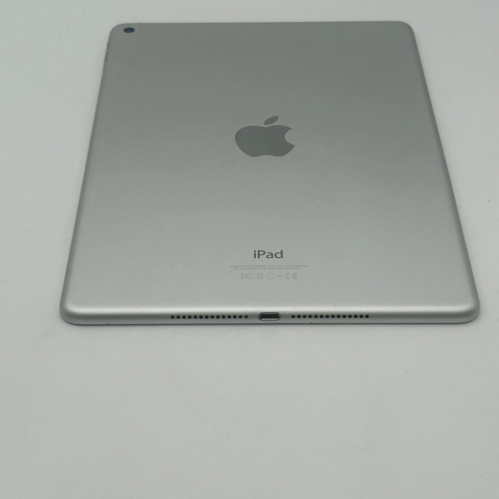 Apple iPad Air 2 Wi-Fi 16GB Silver A1566 - Cracked Screen