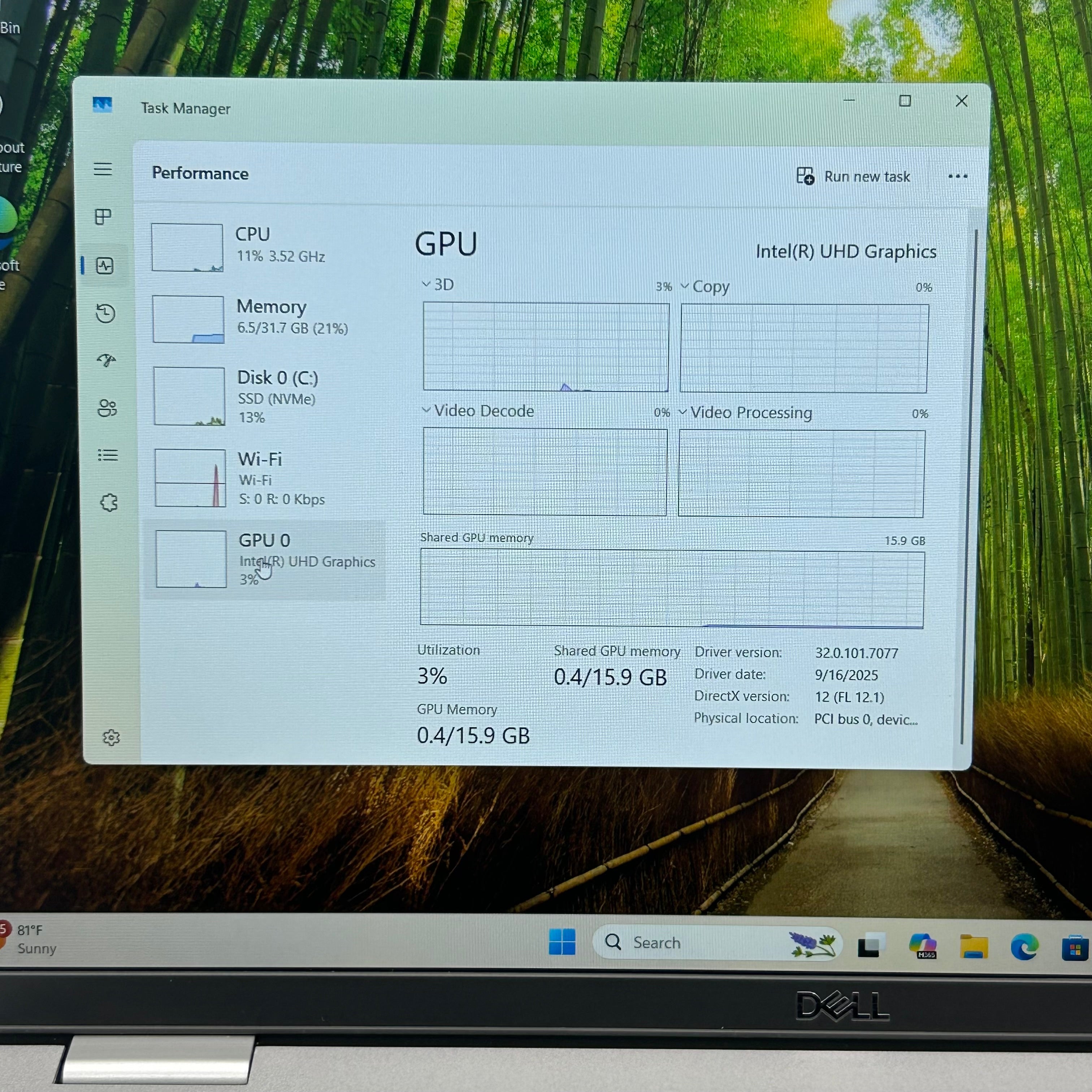 Dell Latitude 5521 15.6-inch i7 vPro 11th Gen 32GB RAM 512GB SSD Laptop