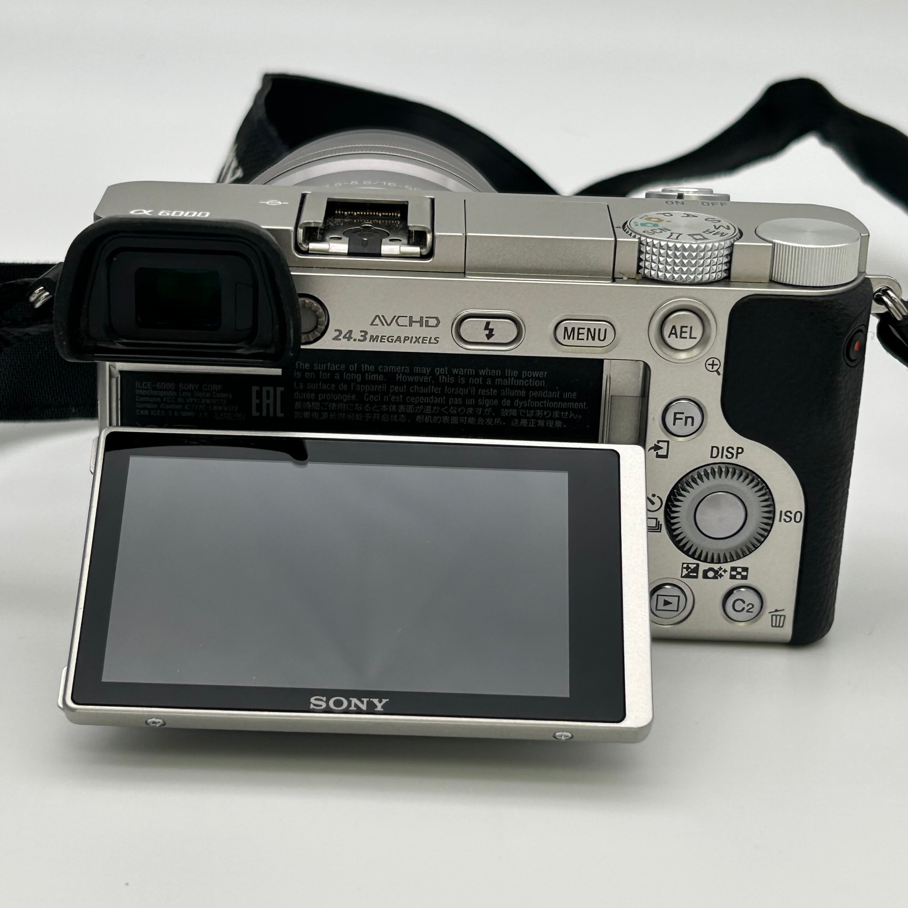 Sony Alpha A6000 Mirrorless Digital Camera w/16-50mm Lens English Silver - Used