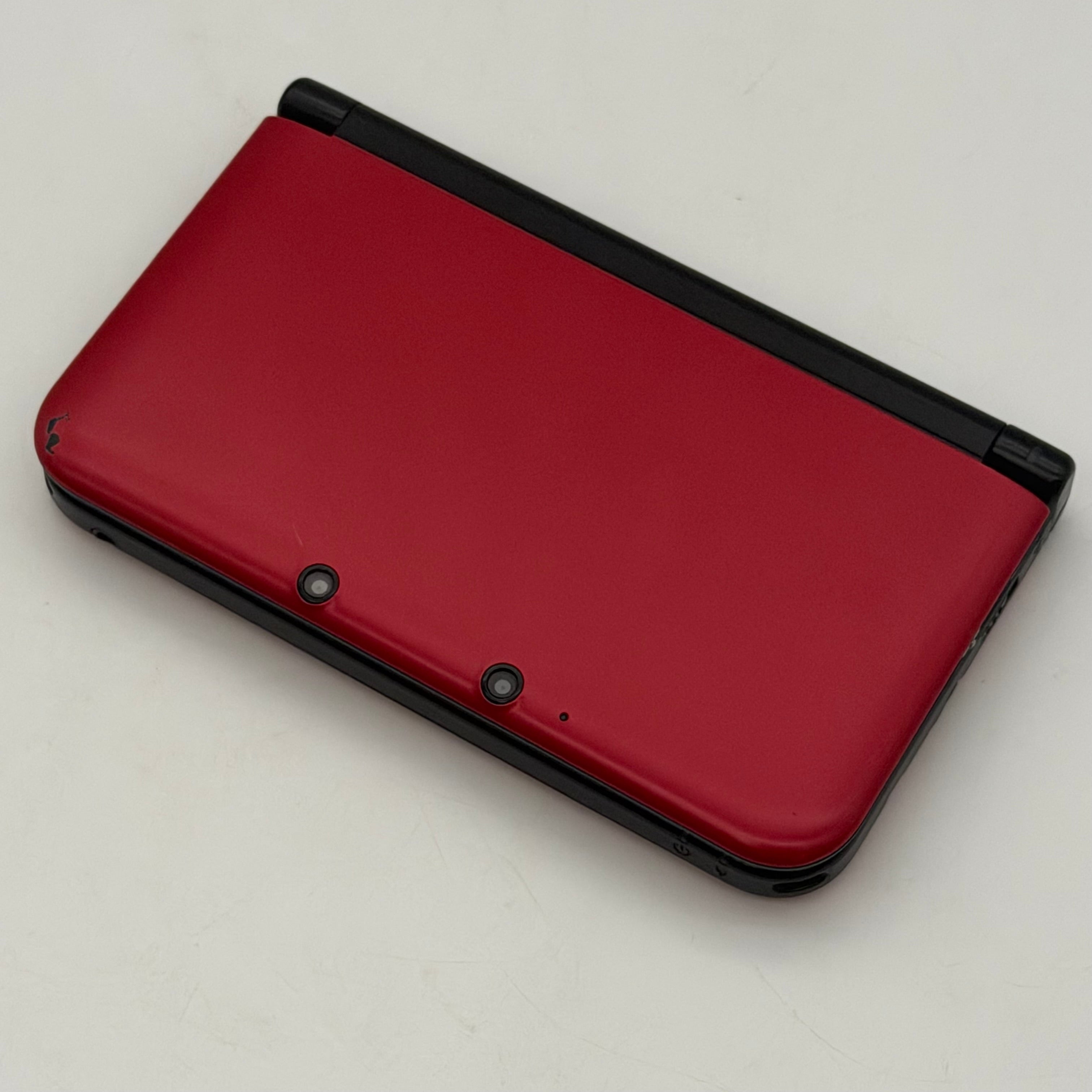 Nintendo 3DS XL SPR-001 Red/Black System w/ Charger & Stylus
