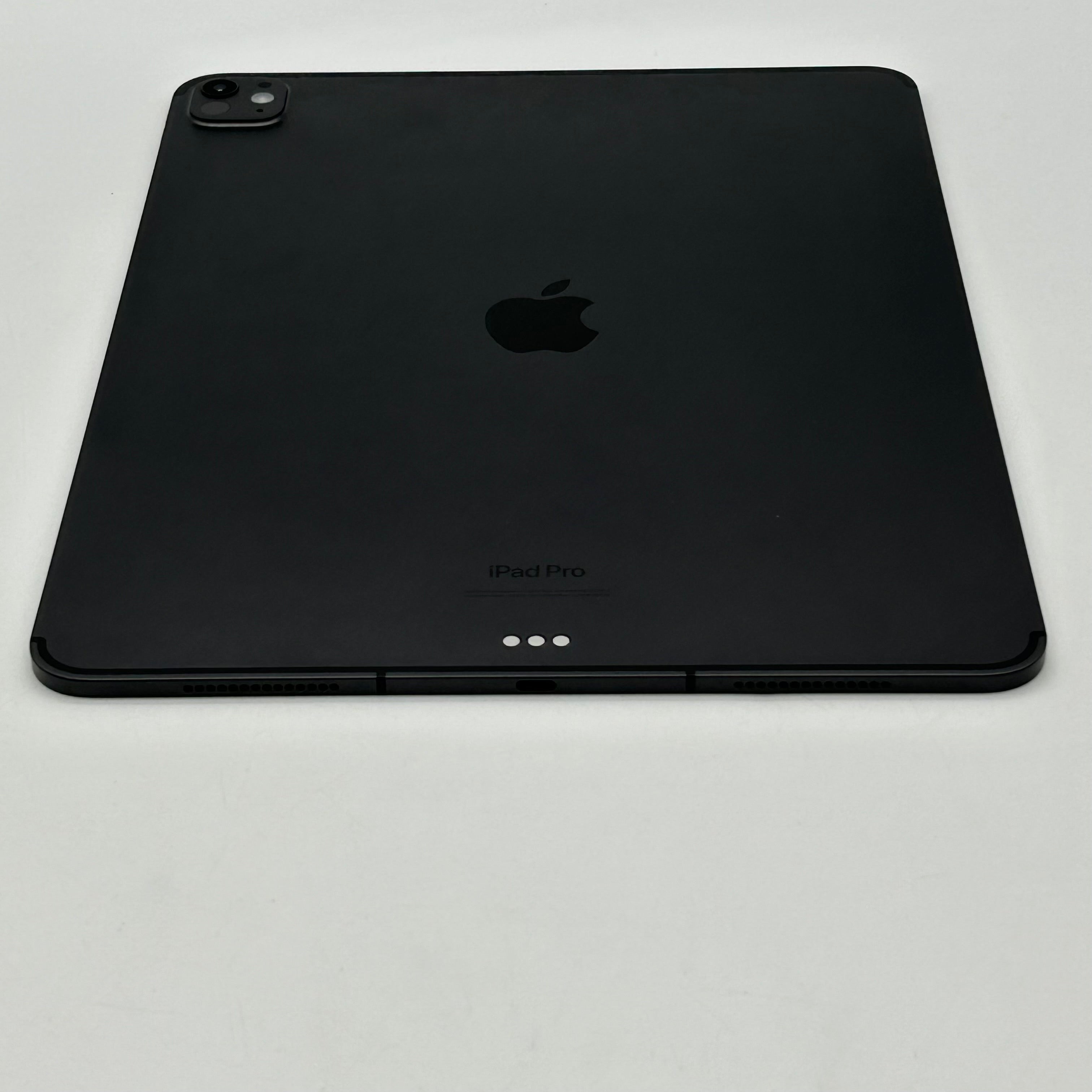 Apple iPad Pro 13-inch M4 Wi-Fi + Cellular A2926 MVXT3LL/A 256GB Battery 100%