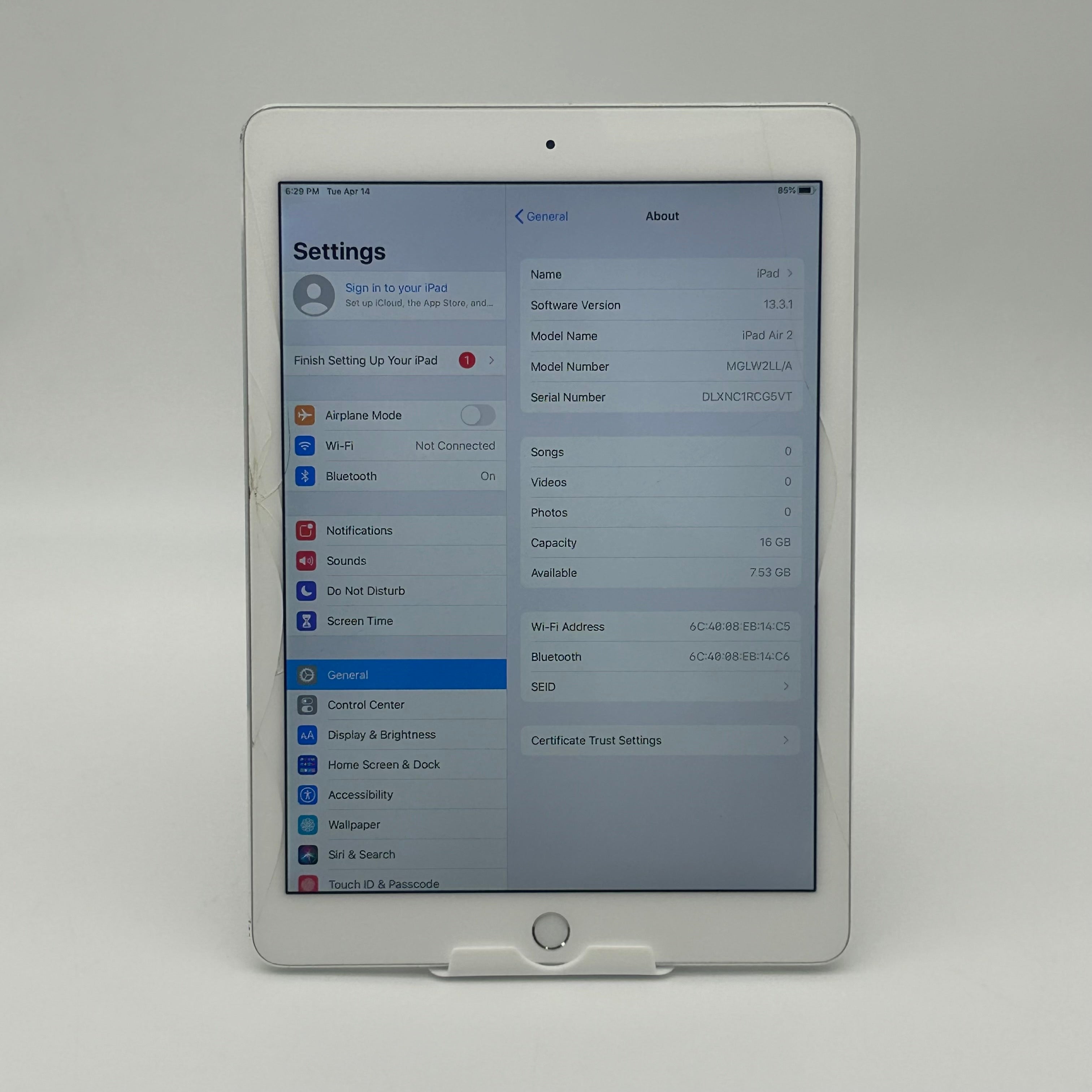 Apple iPad Air 2 Wi-Fi 16GB Silver A1566 - Cracked Screen