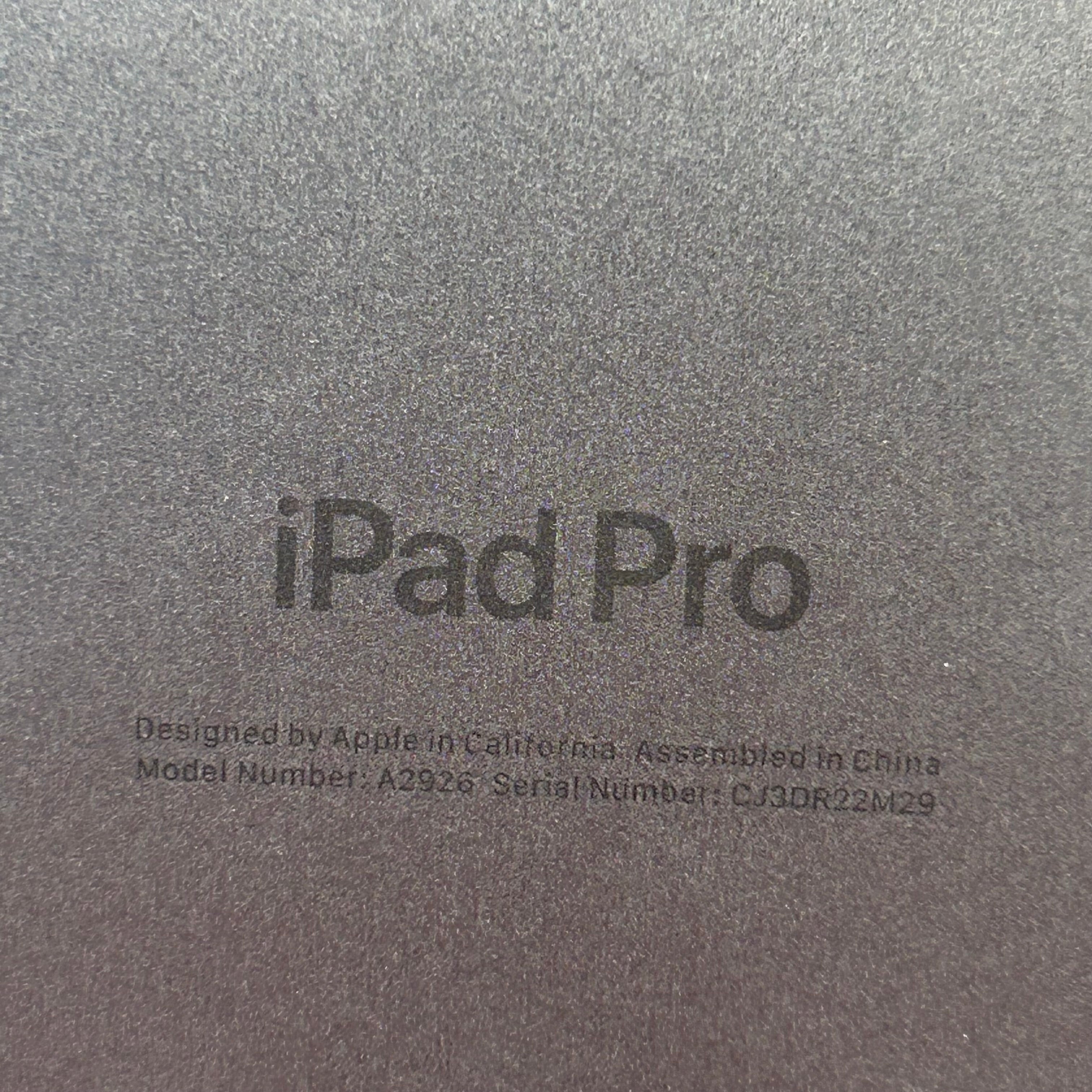 Apple iPad Pro 13-inch M4 Wi-Fi + Cellular A2926 MVXT3LL/A 256GB Battery 100%