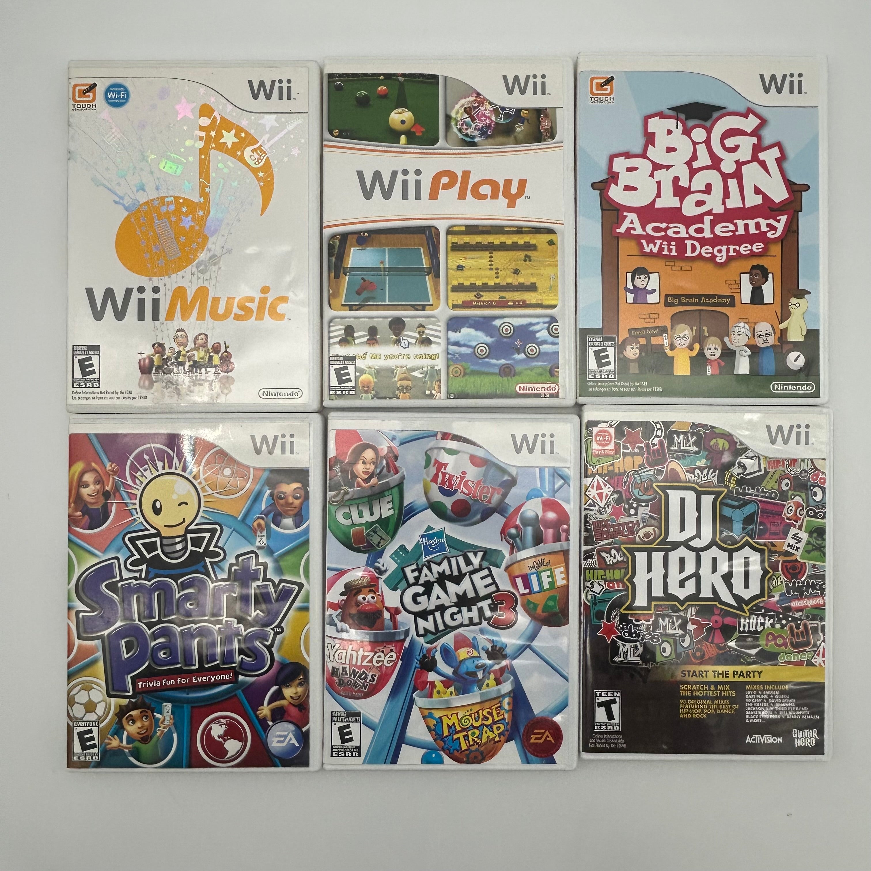Nintendo Wii RVL-101 Console Bundle Controller Nunchuck Cords Sensor 11 Games