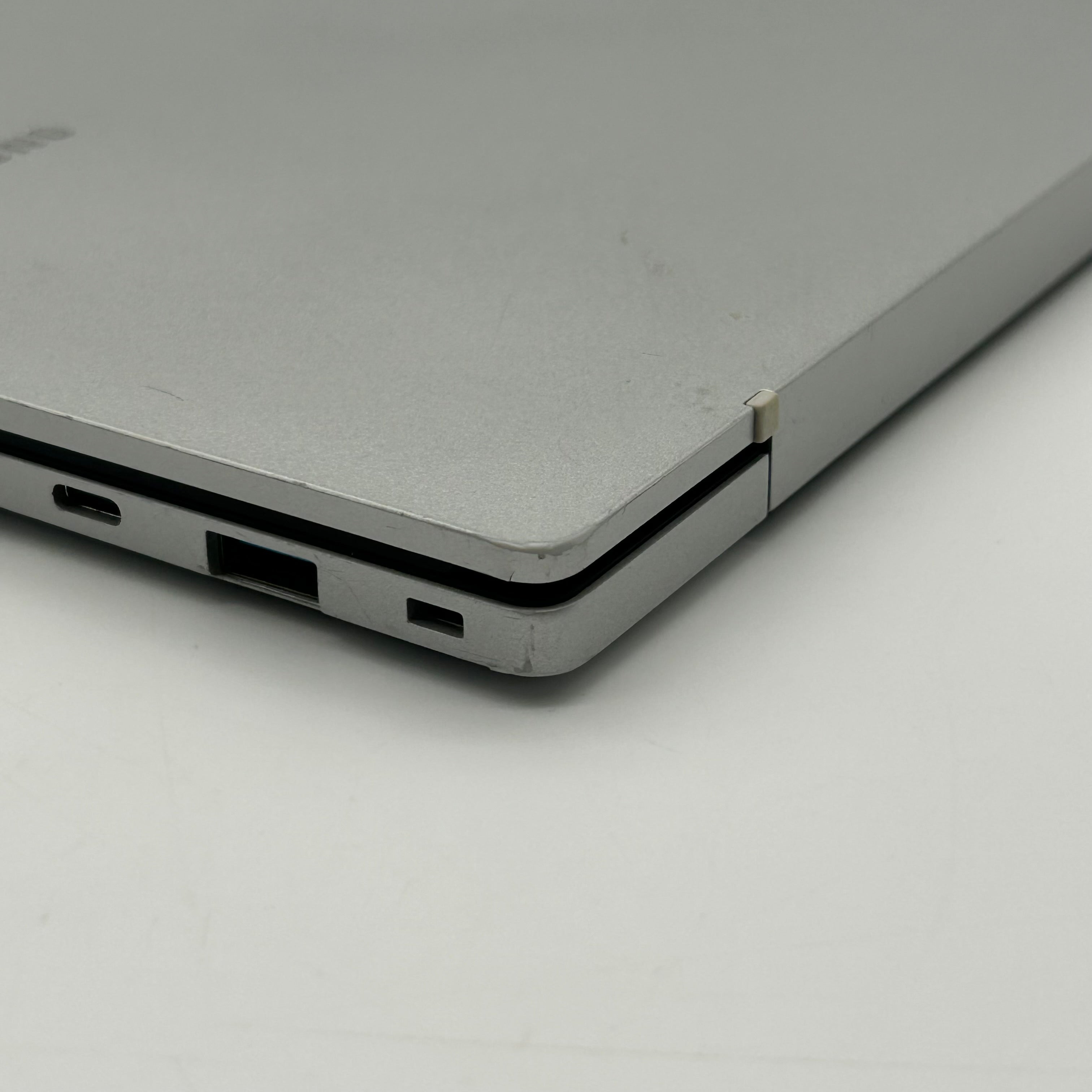 Samsung Chromebook XE345XDA 14" Intel Celeron N4500, 1.1GHZ, 4GB RAM