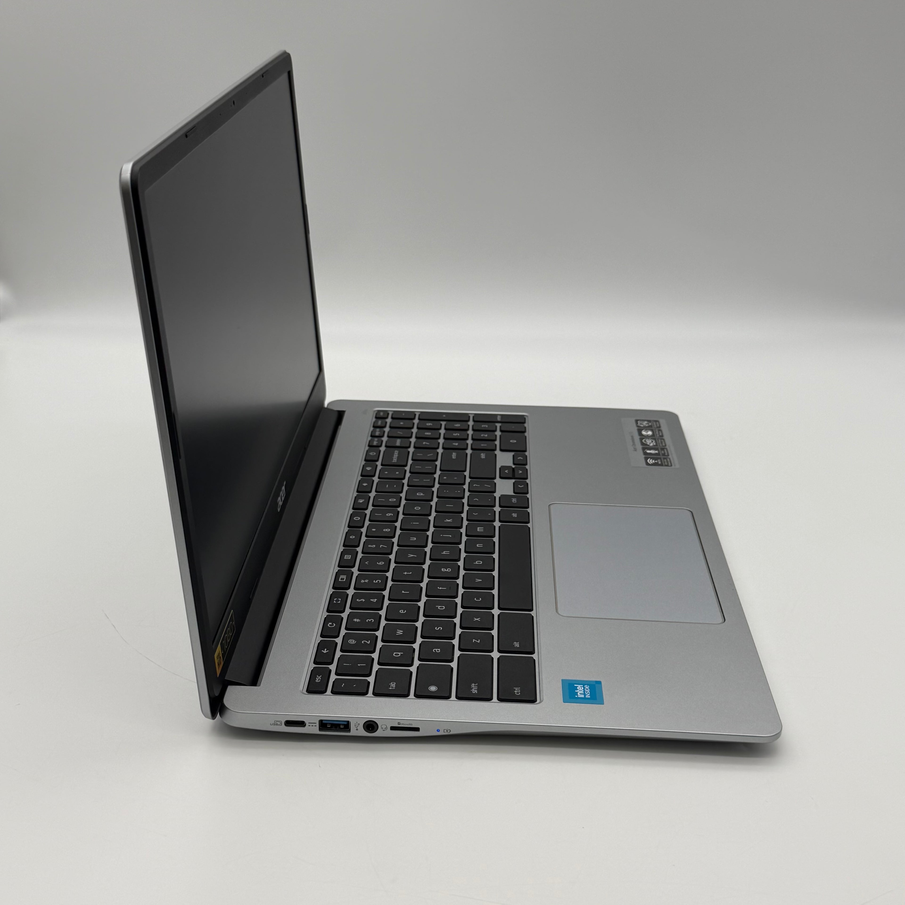 Acer Chromebook 315 15.6-inch Intel Celeron 4GB RAM 64GB Silver, Charger & Wired Mouse included