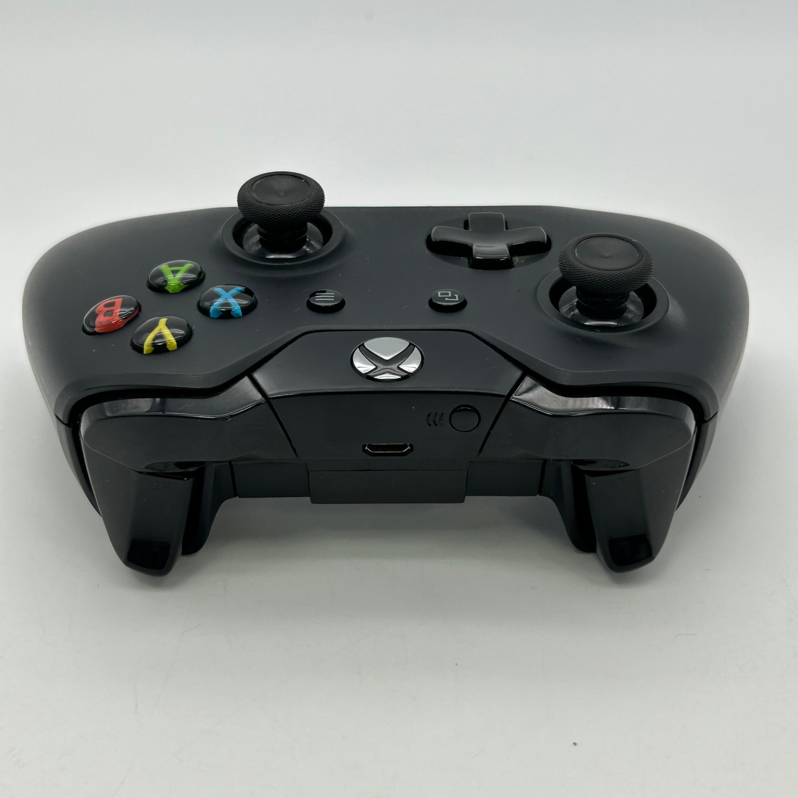 Microsoft Xbox One 500GB Black Console with Box, Controller, Game & Kinect