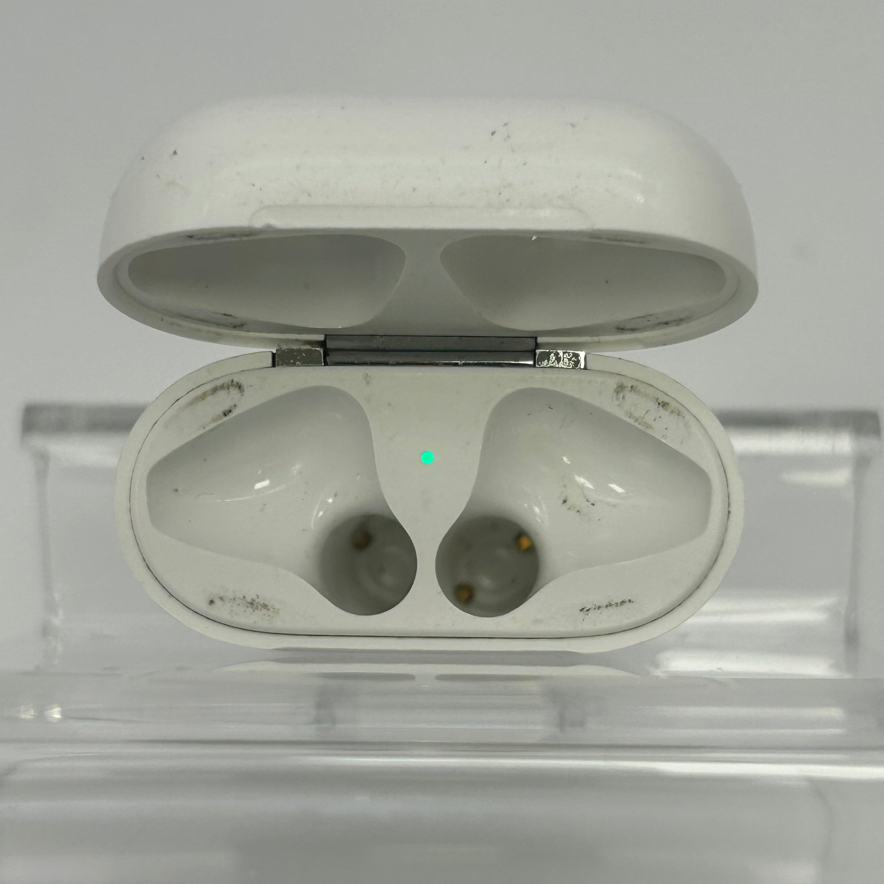 Apple AirPods (1st Gen) Complete Set A1523 A1524 A1602 (2016)