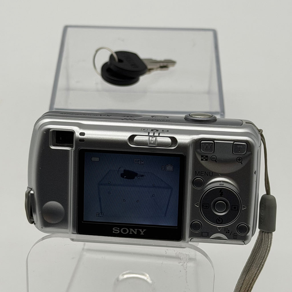 Sony Digital Camera Cybershot DSC-S600 6.0MP Silver - Tested