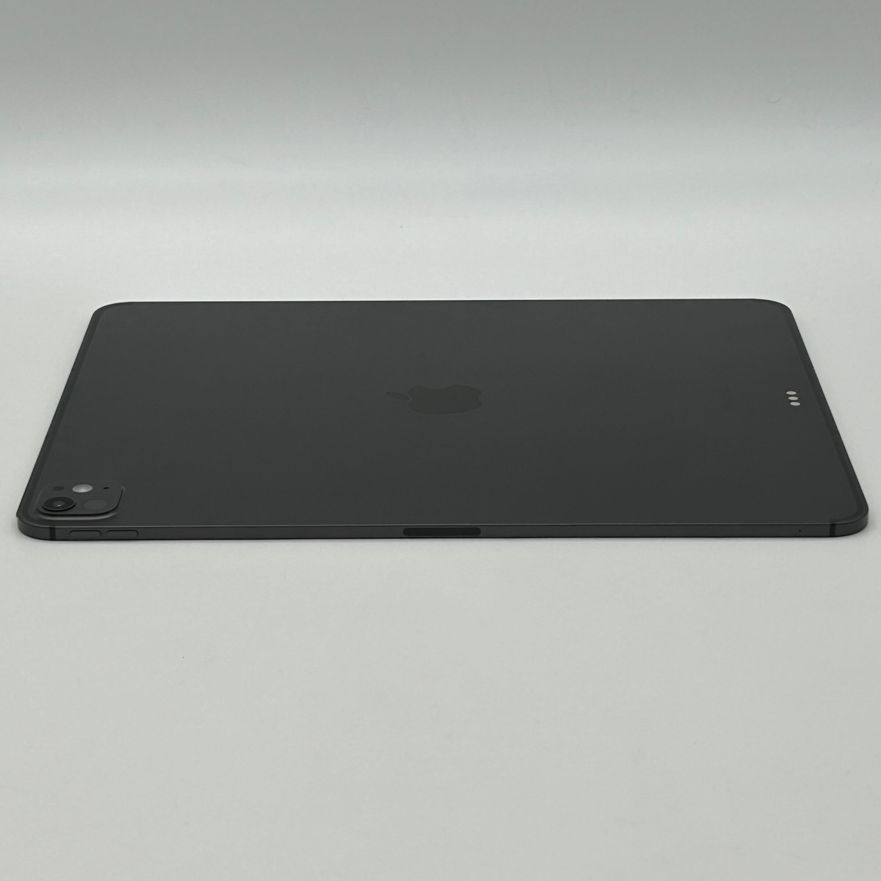 Apple iPad Pro 13-inch M4 Wi-Fi + Cellular A2926 MVXT3LL/A 256GB Battery 100%