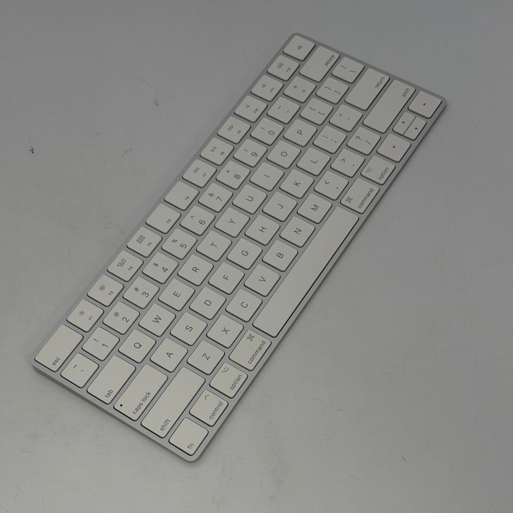 Apple Magic Keyboard MLA22LL/A A1644 Rechargeable Wireless Bluetooth
