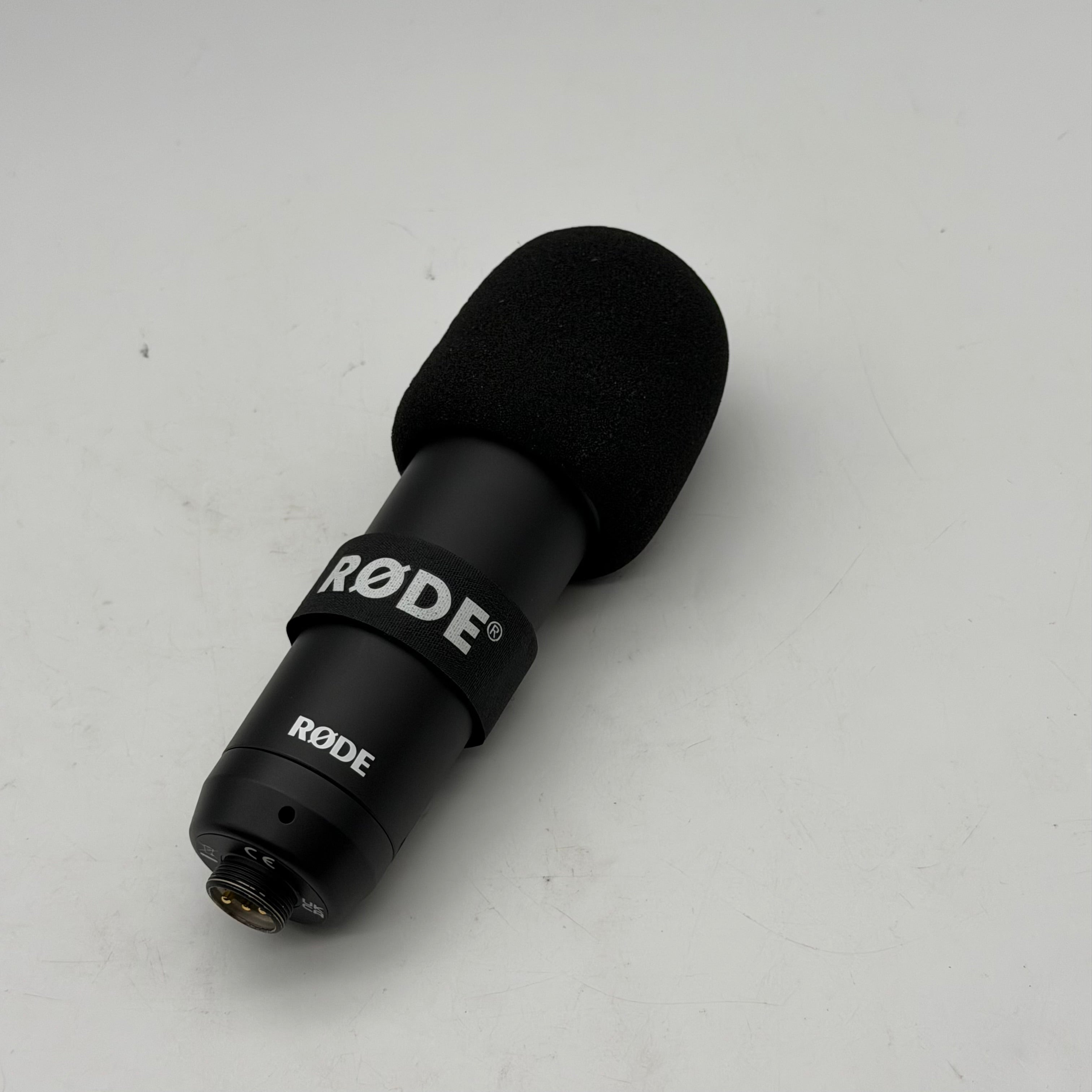Rode NT1 Condenser Studio Microphone P48 Black - Untested