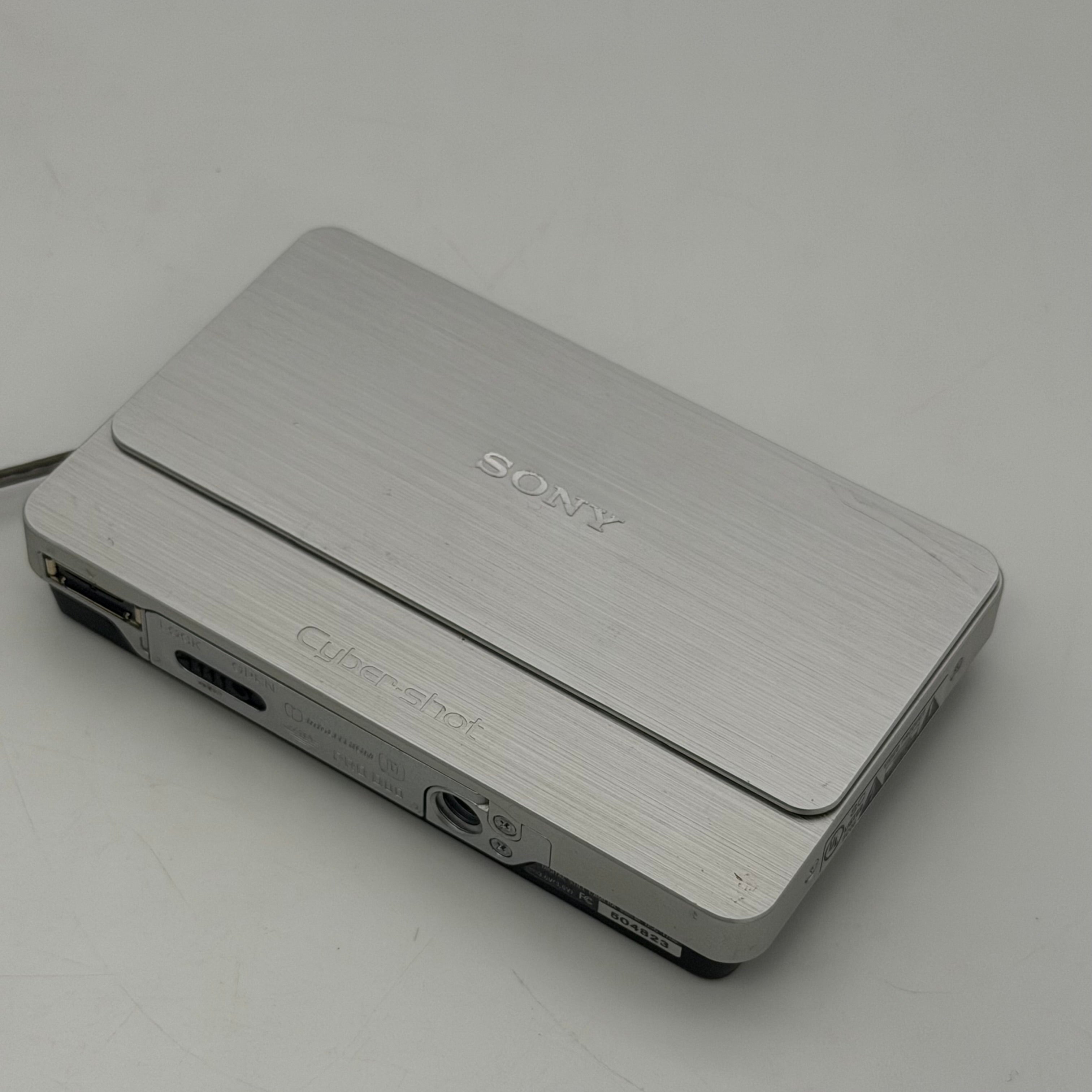 Sony DSC-T700 Cybershot 10.1MP Camera,Silver, 4x Zoom Parts (No Battery Untested)