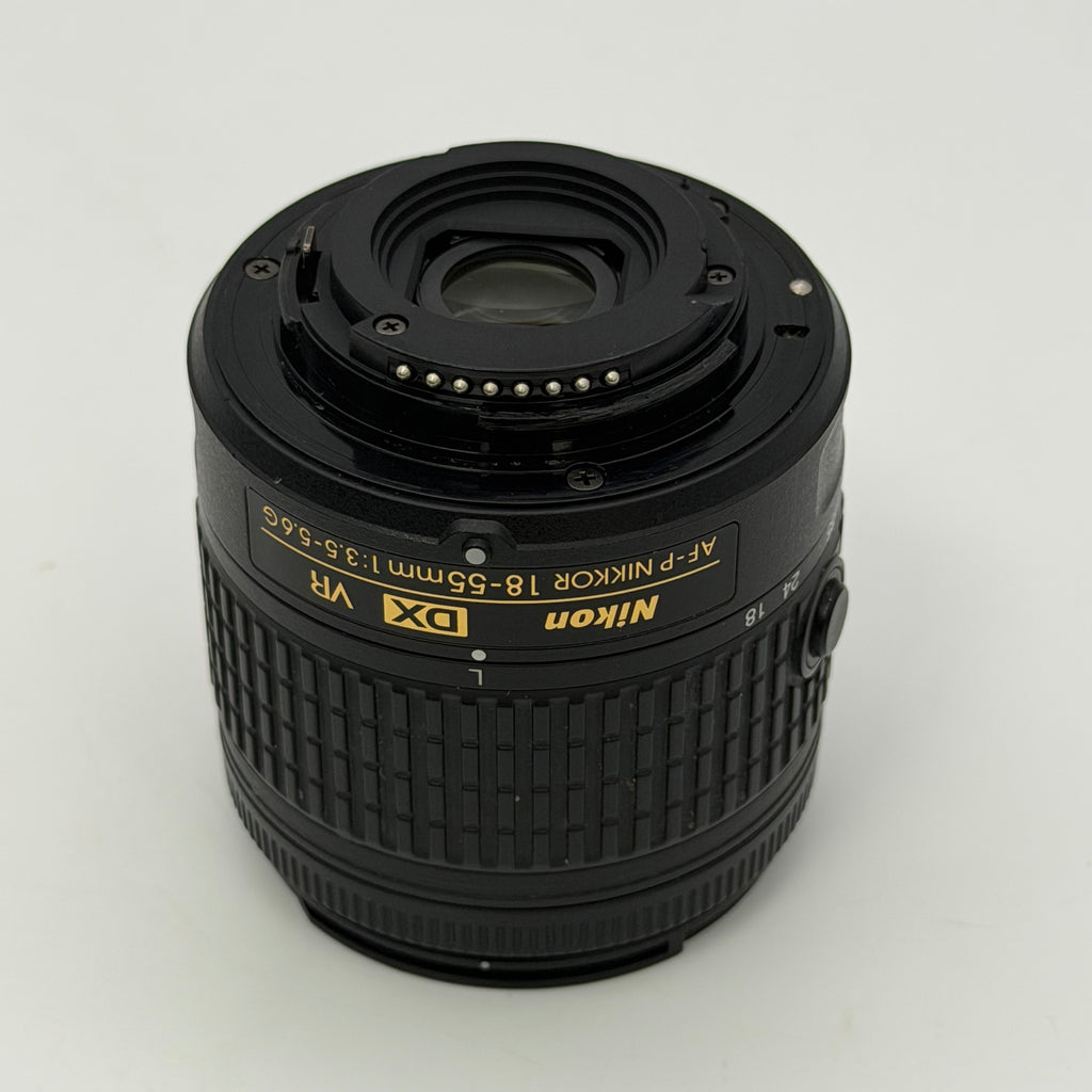 Nikon D3400 Digital SLR Camera 24.2MP + AF-P DX VR 18-55mm Lens & 2 Batteries