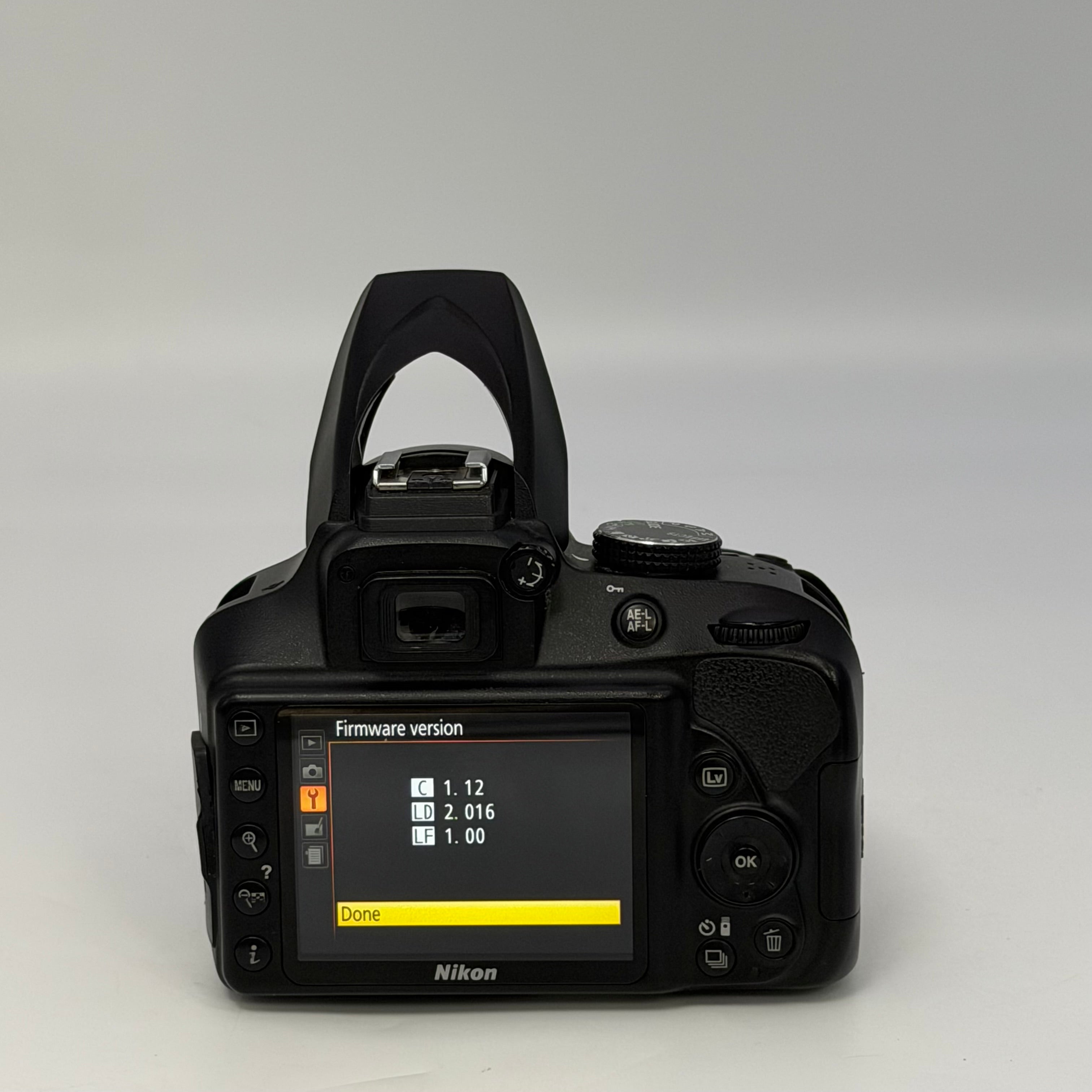 Nikon D3400 Digital SLR Camera 24.2MP + AF-P DX VR 18-55mm Lens & 2 Batteries