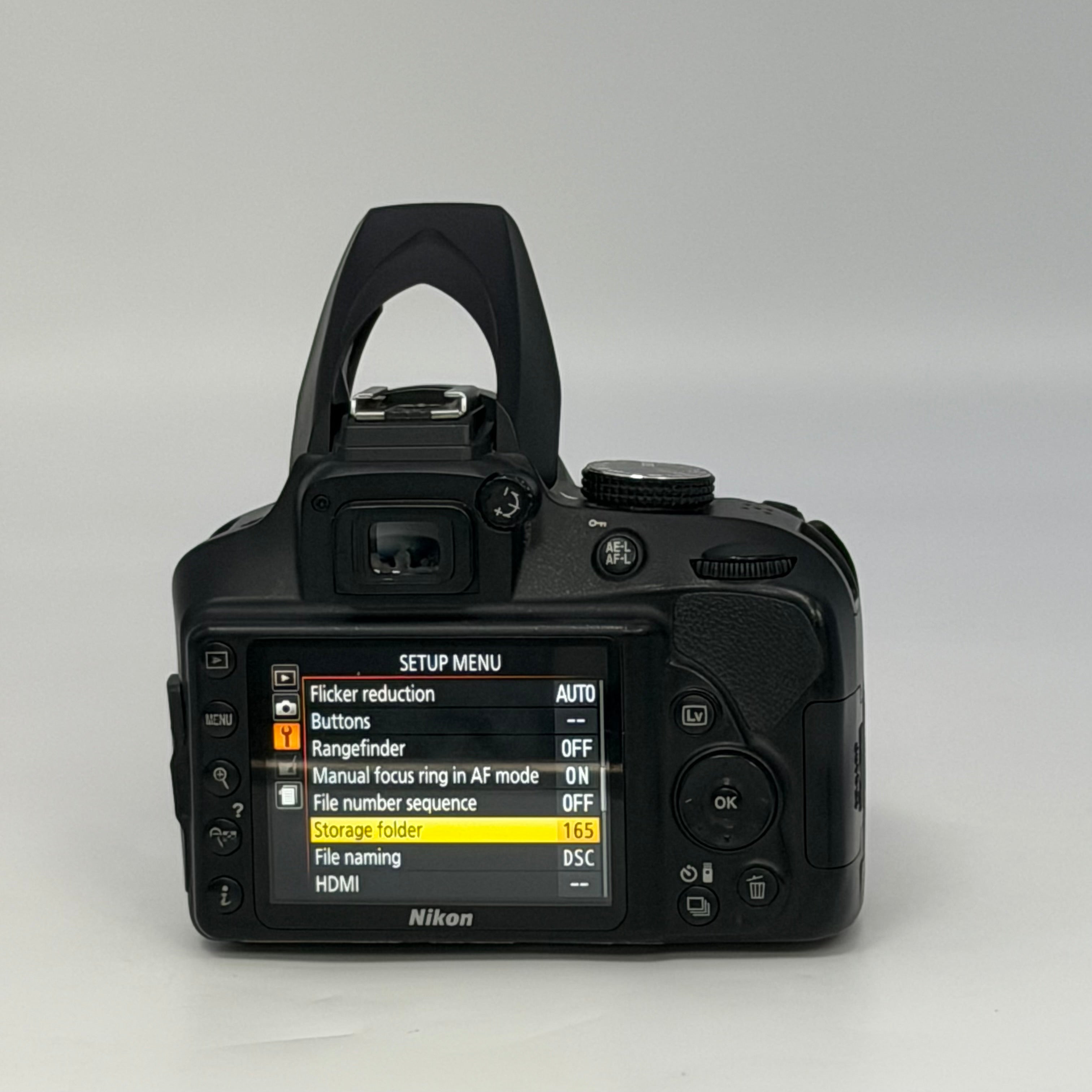 Nikon D3400 Digital SLR Camera 24.2MP + AF-P DX VR 18-55mm Lens & 2 Batteries