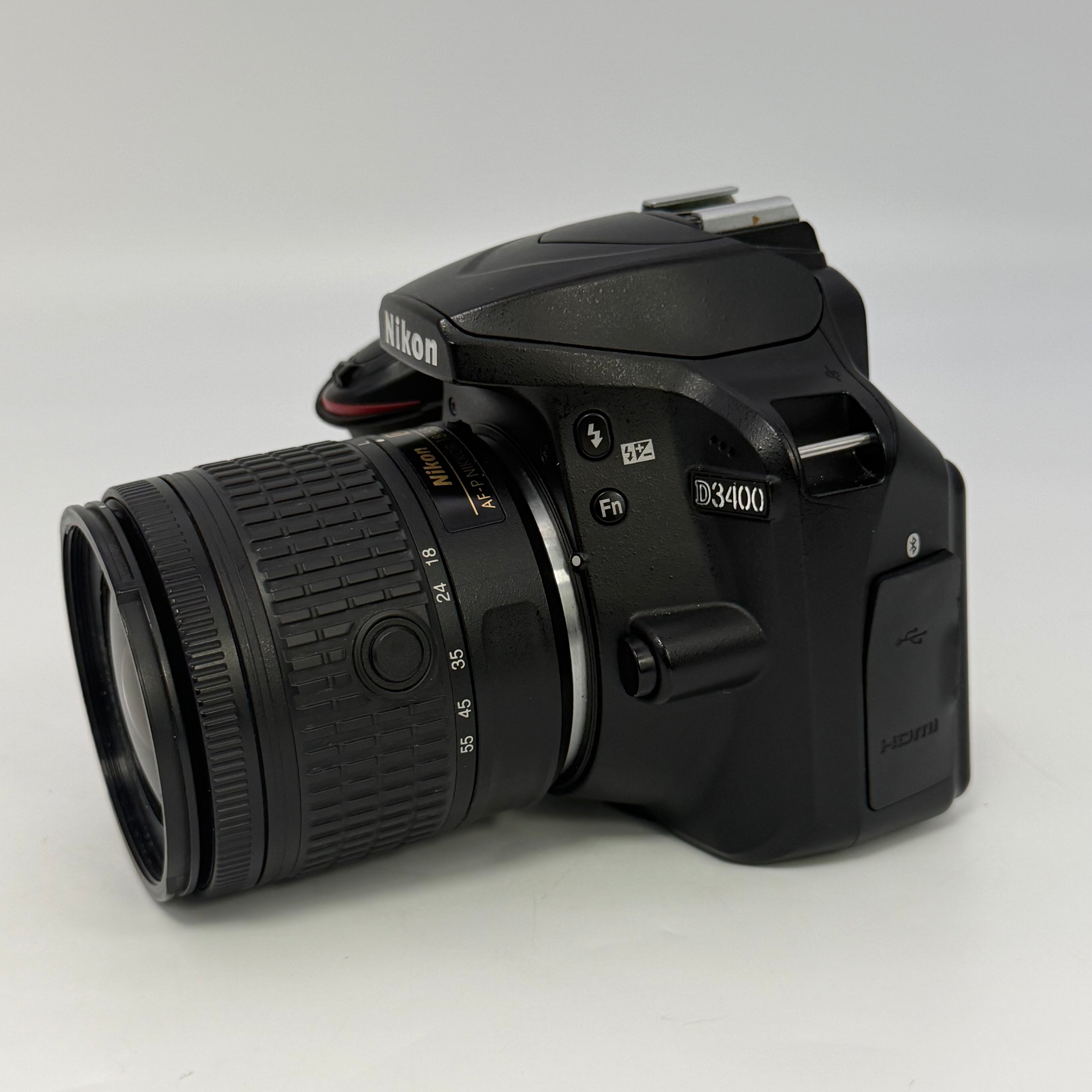 Nikon D3400 Digital SLR Camera 24.2MP + AF-P DX VR 18-55mm Lens & 2 Batteries