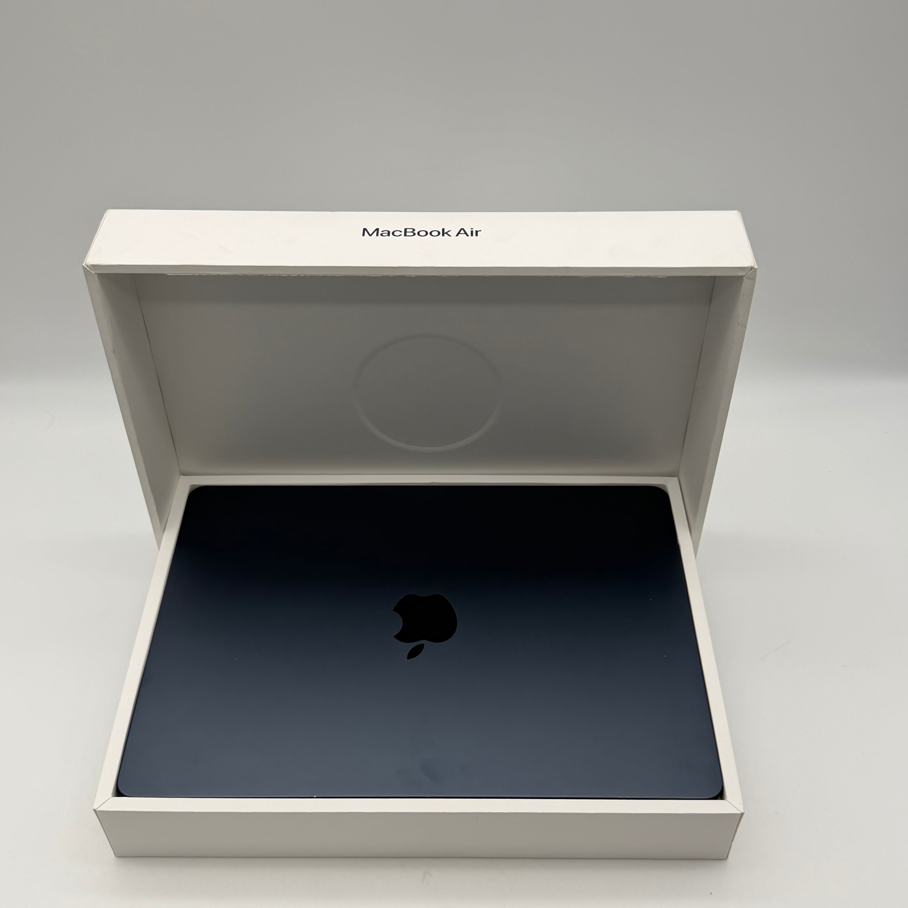 Apple MacBook Air 13" M4 16GB RAM 256GB SSD A3240 2025 Blue BH 100%
