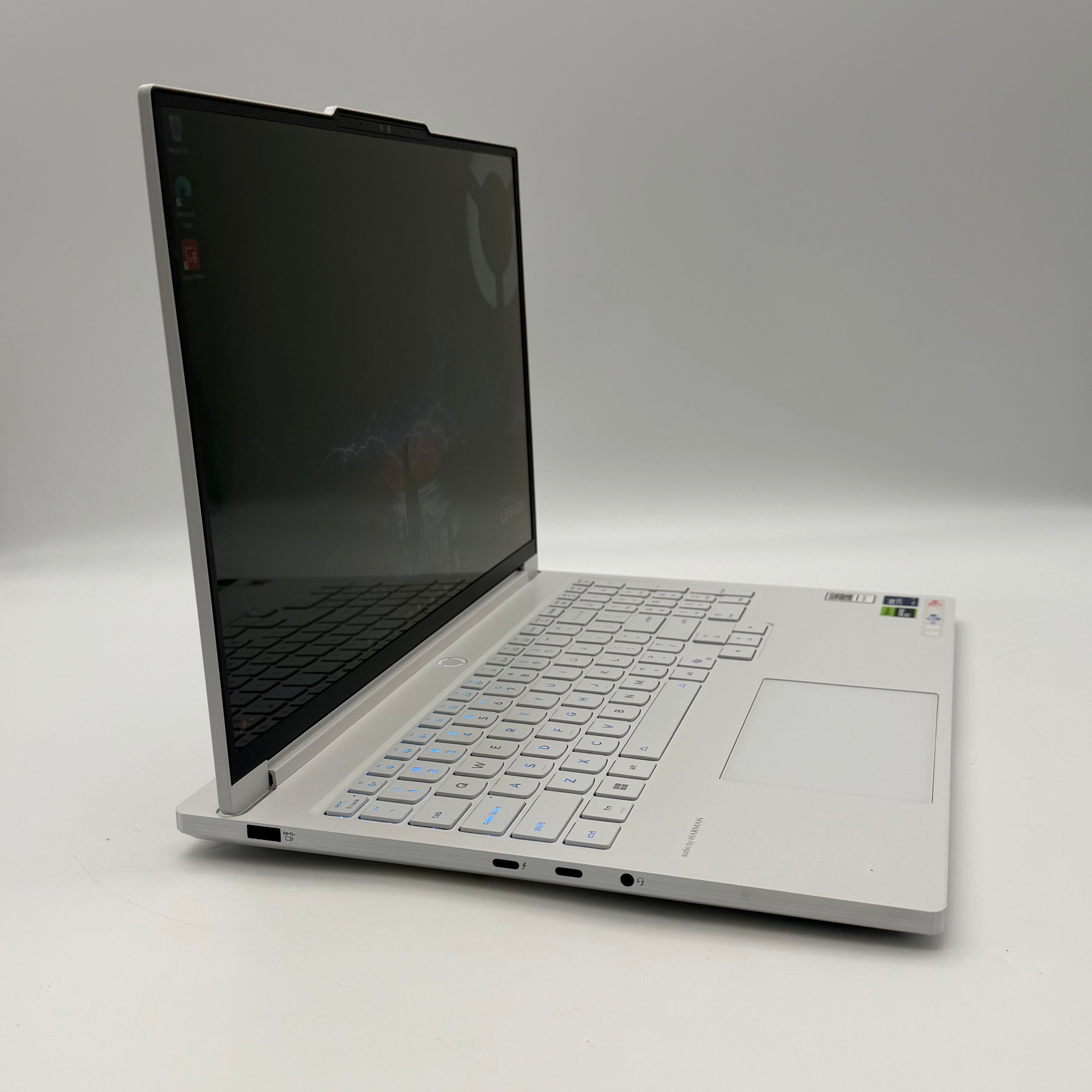 Lenovo Legion 7 16IAX10 16" Core Ultra 9 275HX 2.7GHz 32GB RAM 1TB SSD GeForce RTX 5070