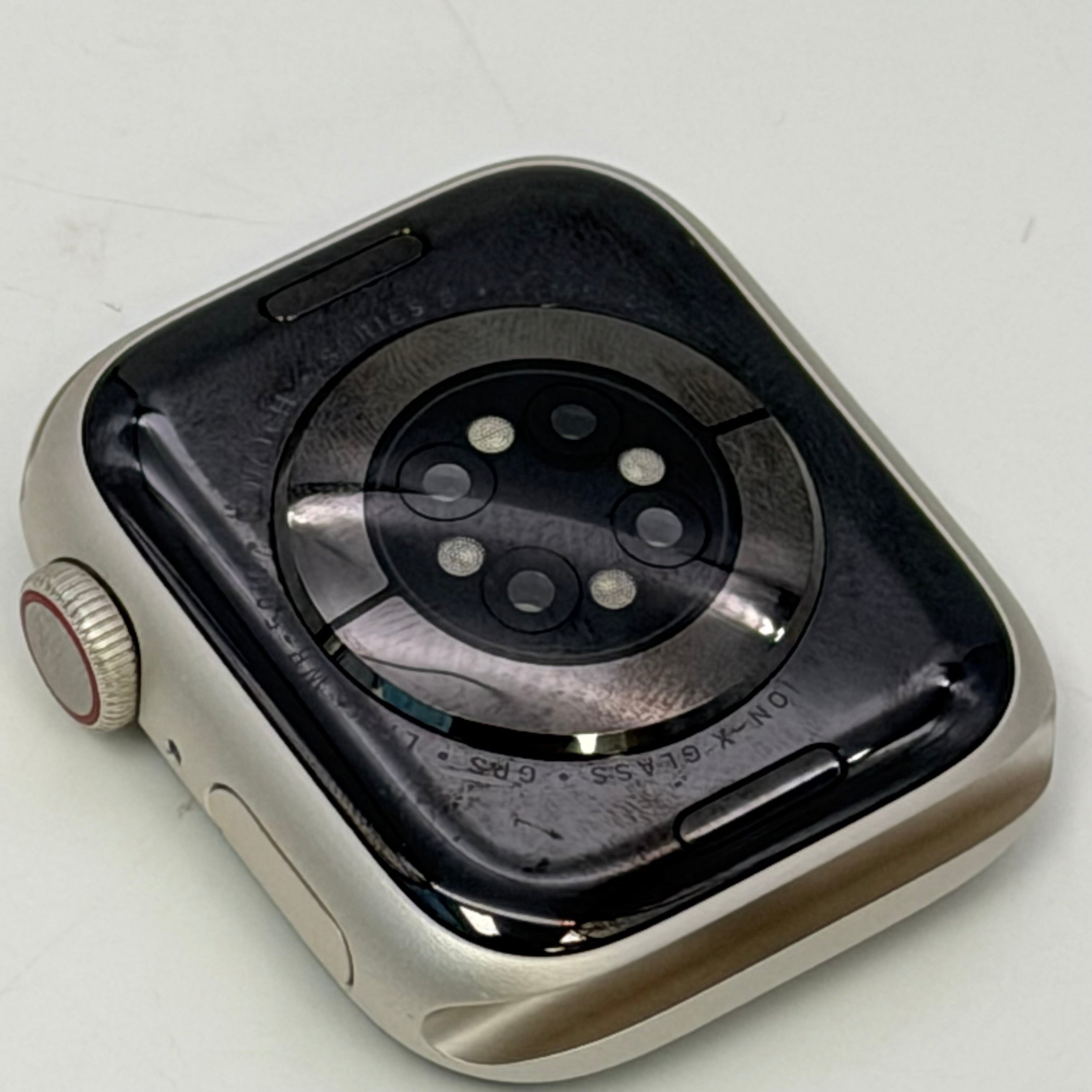 Apple Watch Series 8 41MM Starlight Aluminum A2772 GPS + Cellular Face Only