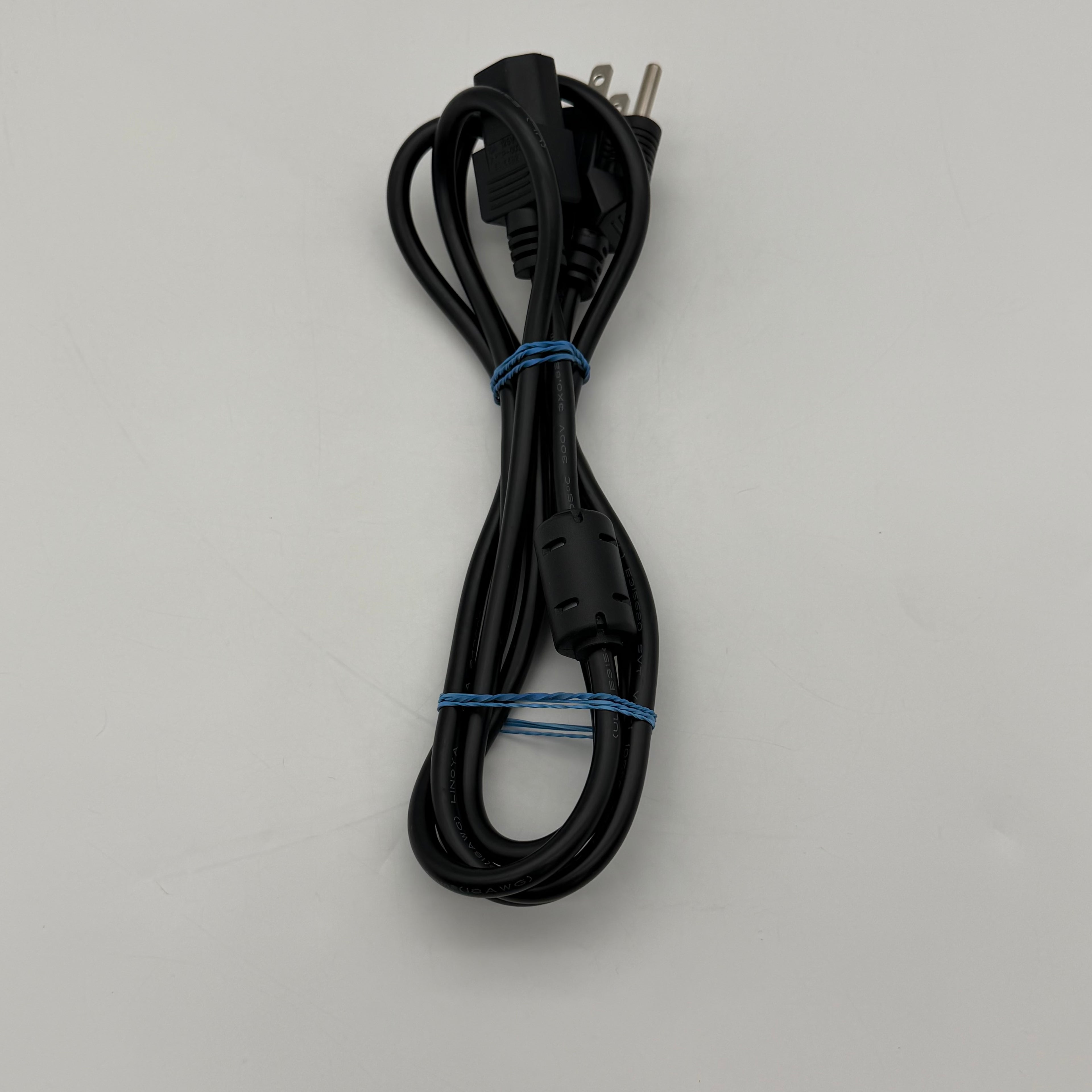 EcoFlow RIVER 2 240 Portable Power Station EFR603 - Tested